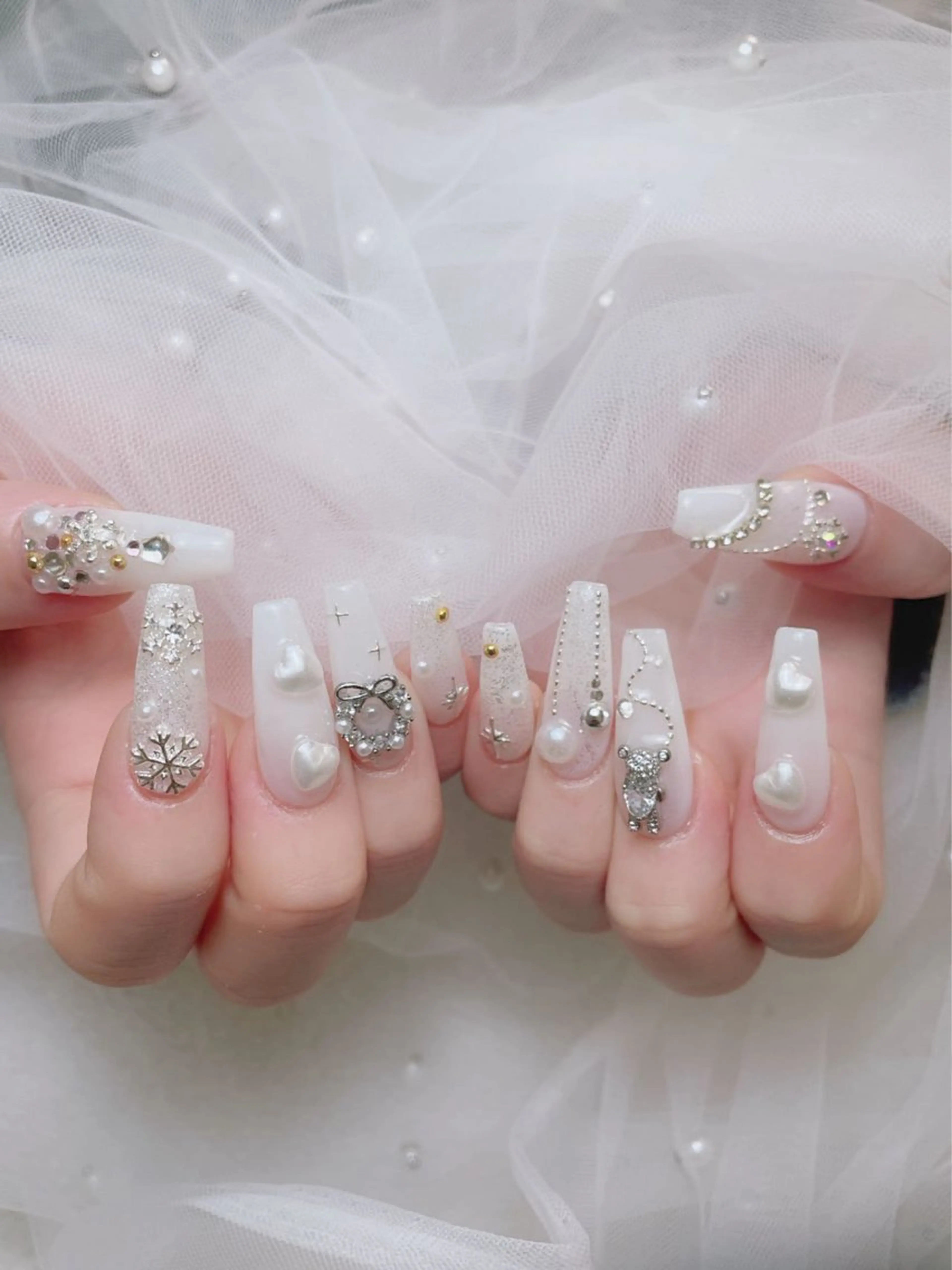 ネイル ハンドネイル ロータス ネイルサロンのネイルデザイン