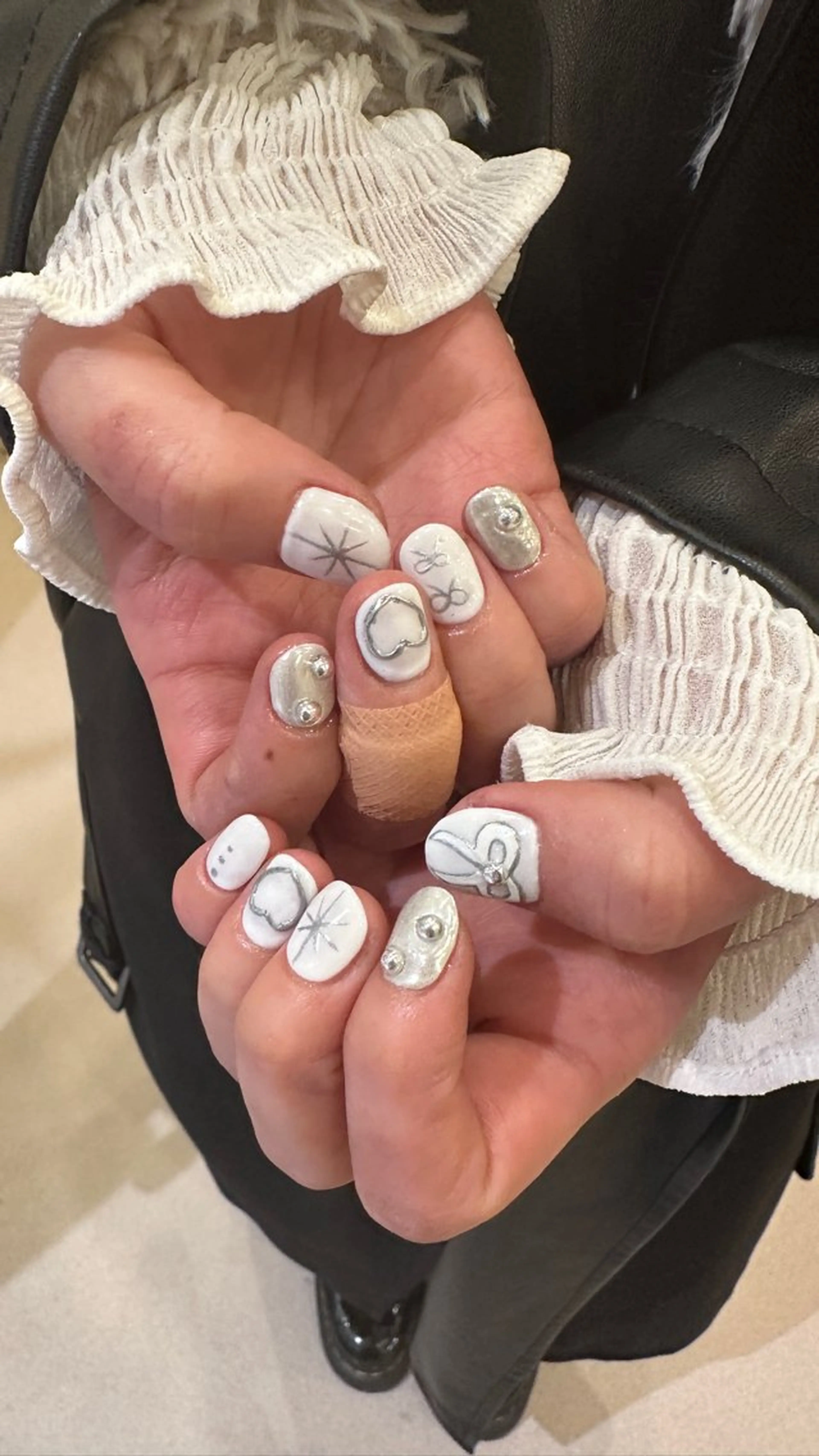 ネイル ハンドネイル 👽個性派ネイル🎀 komachiのネイルデザイン