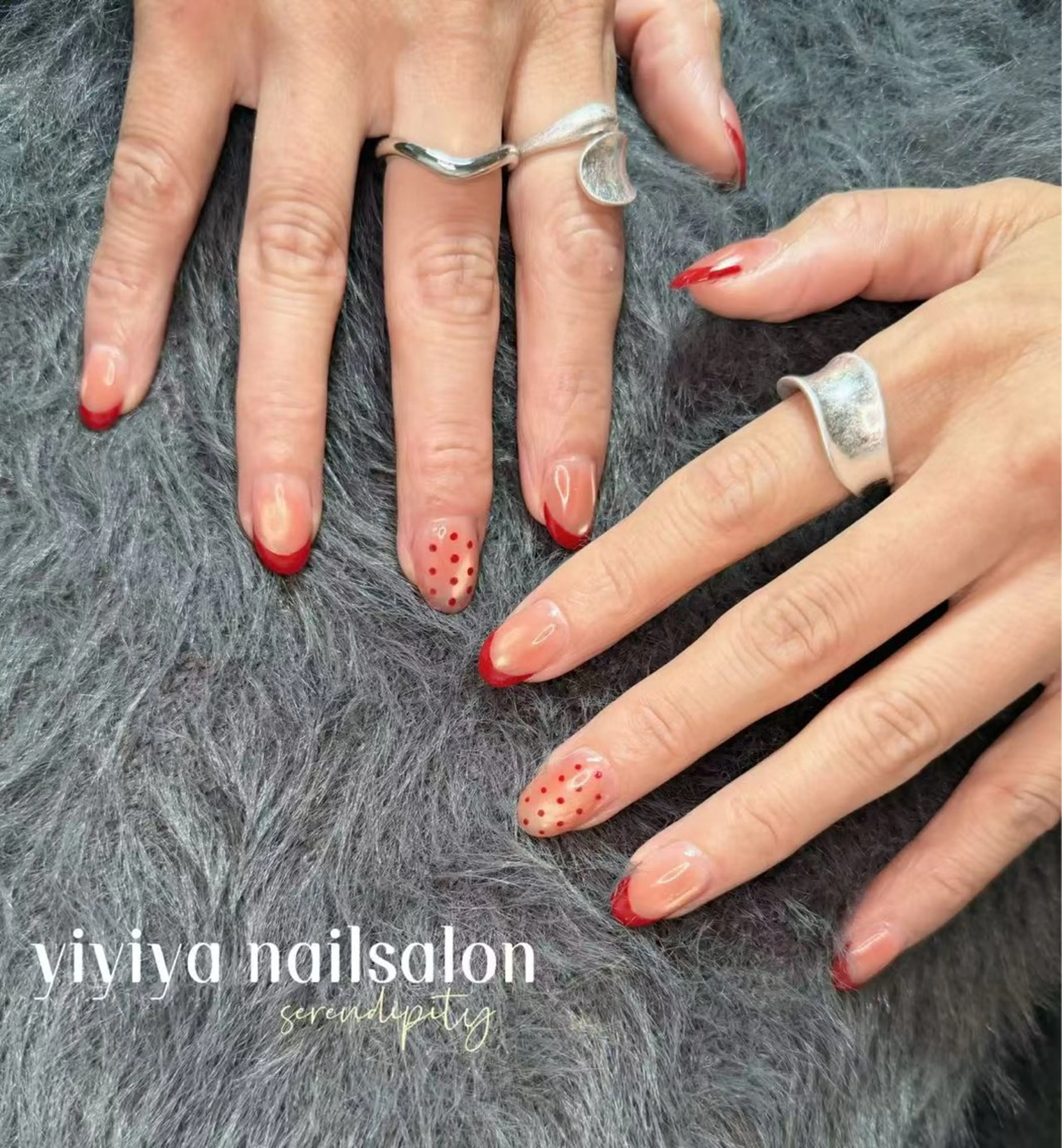 yiyiya _nail所属・蒼木 日葵のネイルデザイン