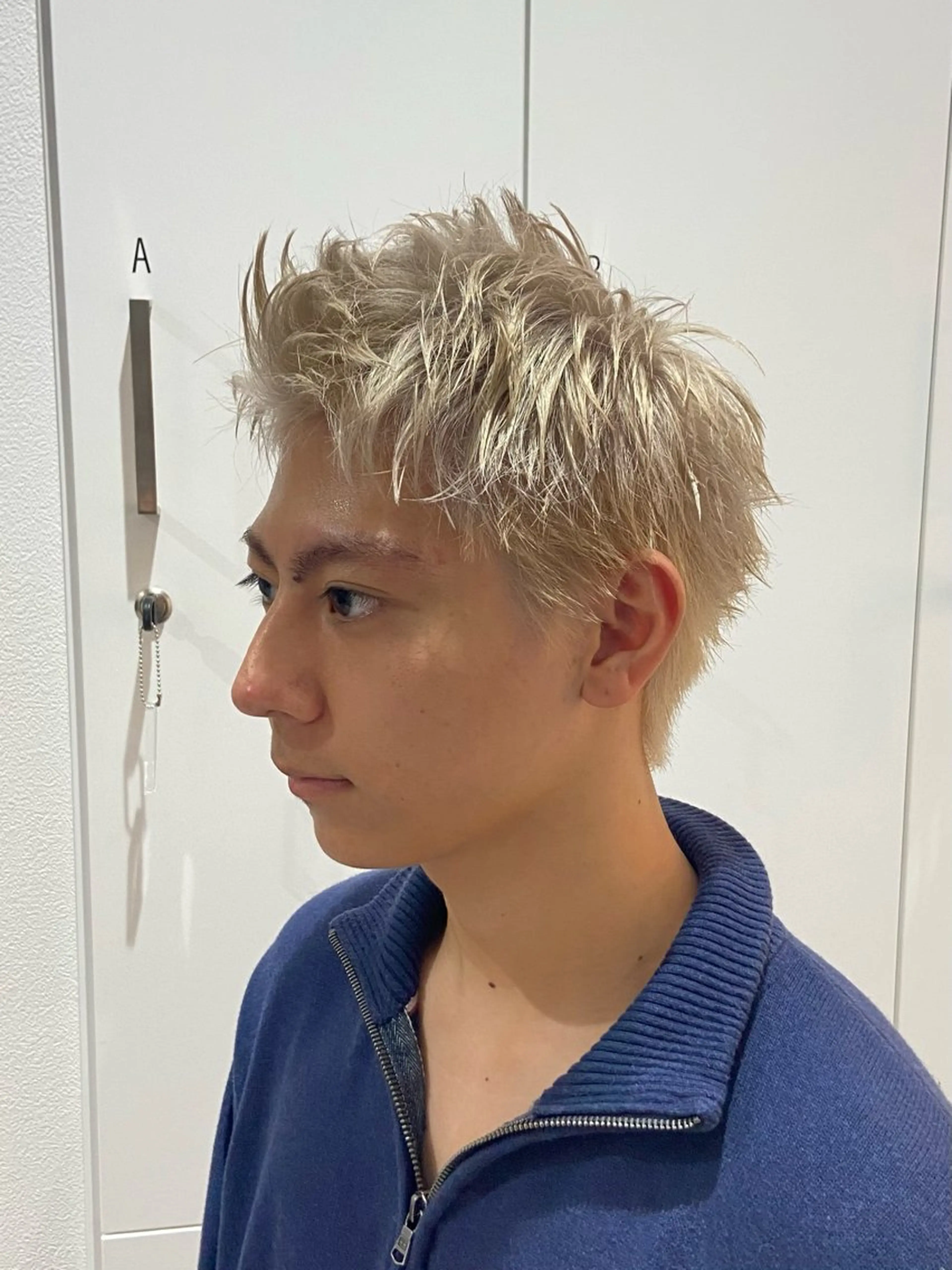 ご新規様🉐【透明感💎】ケアブリーチ＋カラー＋トリートメントの写真