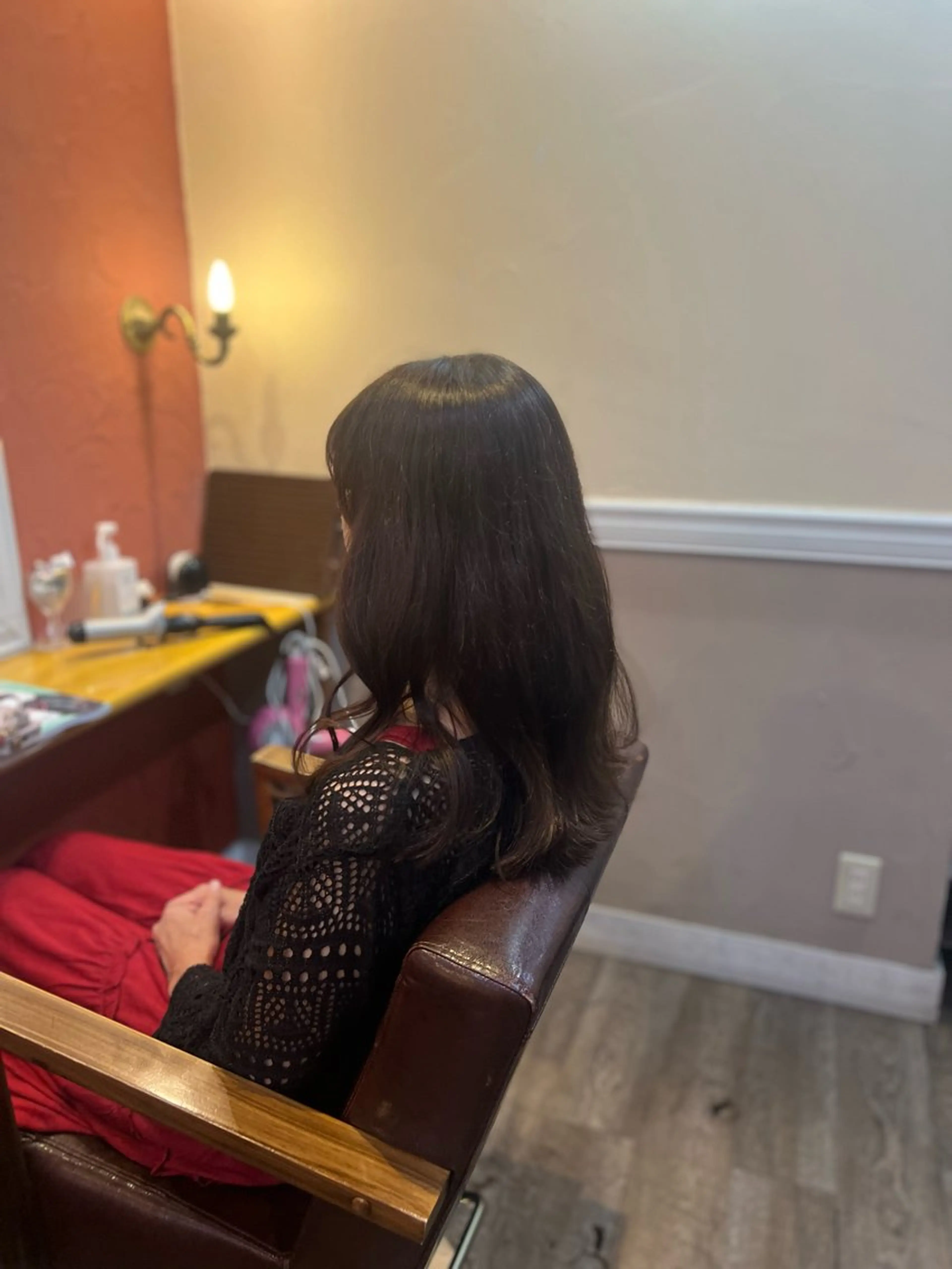 ロング 顔周りカット レイヤーカット ビューティーサロンヌーベル一ノ割店所属・大内 芹菜のヘアスタイル