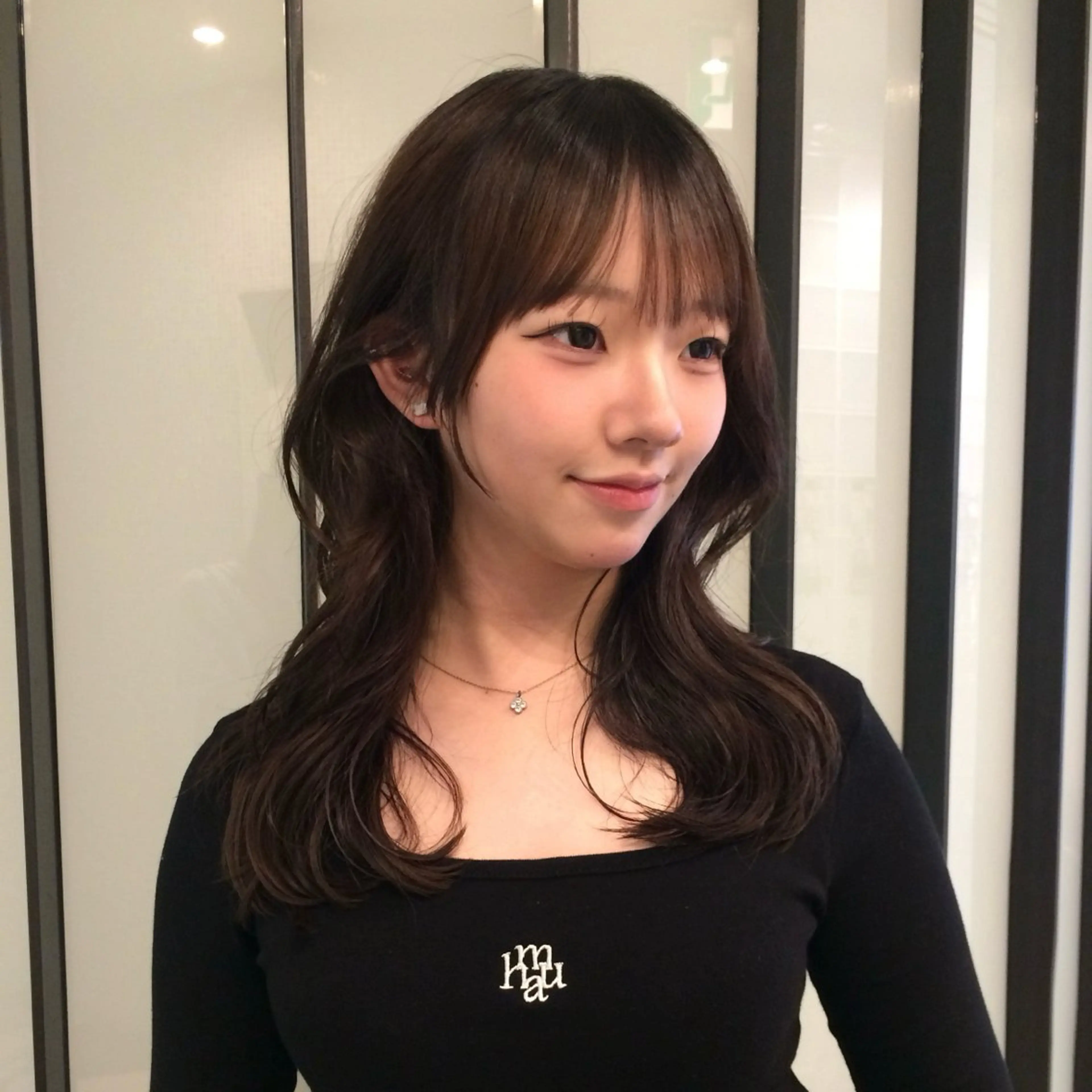 セミロング 韓国風ヘア レイヤーカット カット 大久保 桃夏のヘアスタイル