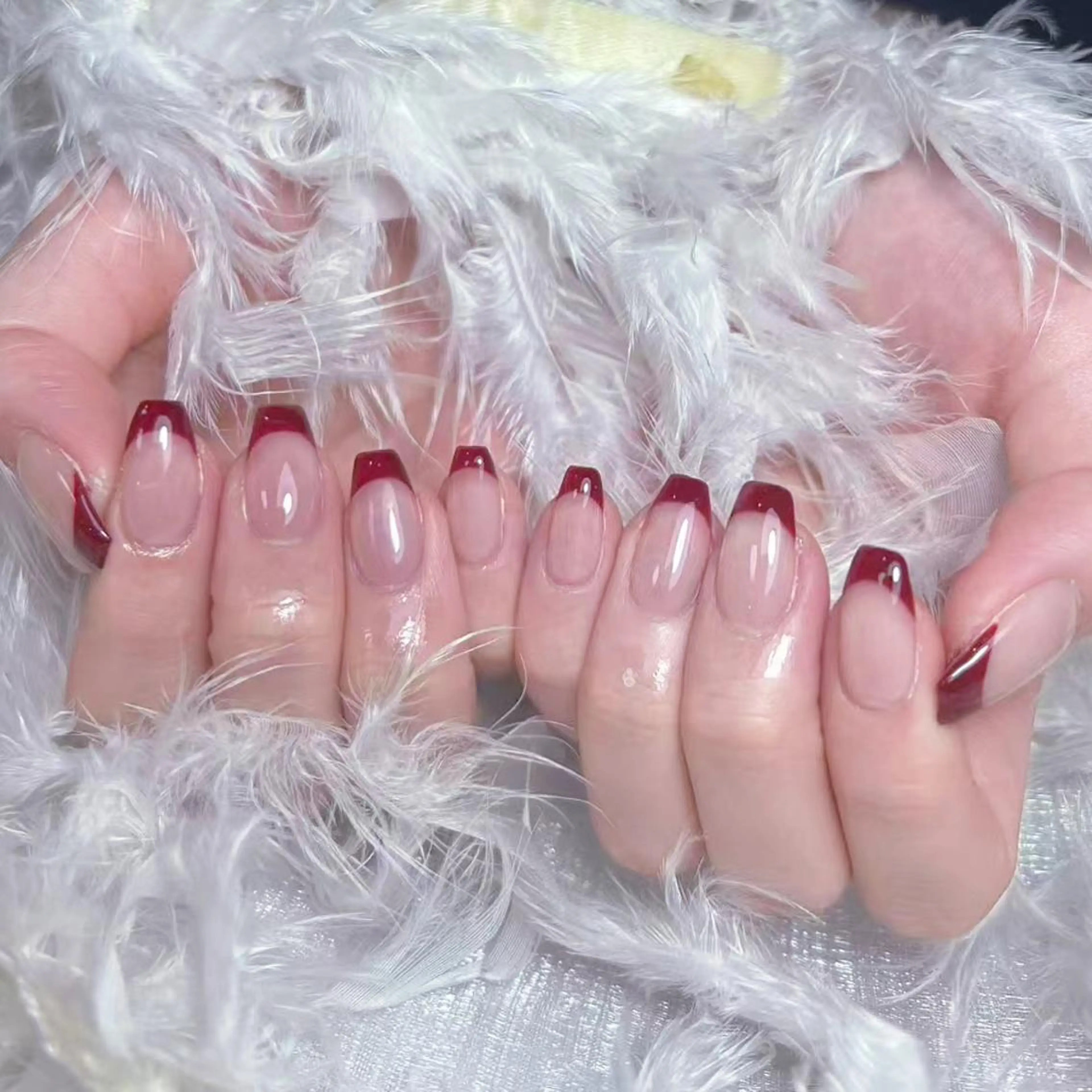 ネイル アートネイル オーロラネイル ガーリー キラキラネイル 韓国ネイル Nail Monsterのネイルデザイン