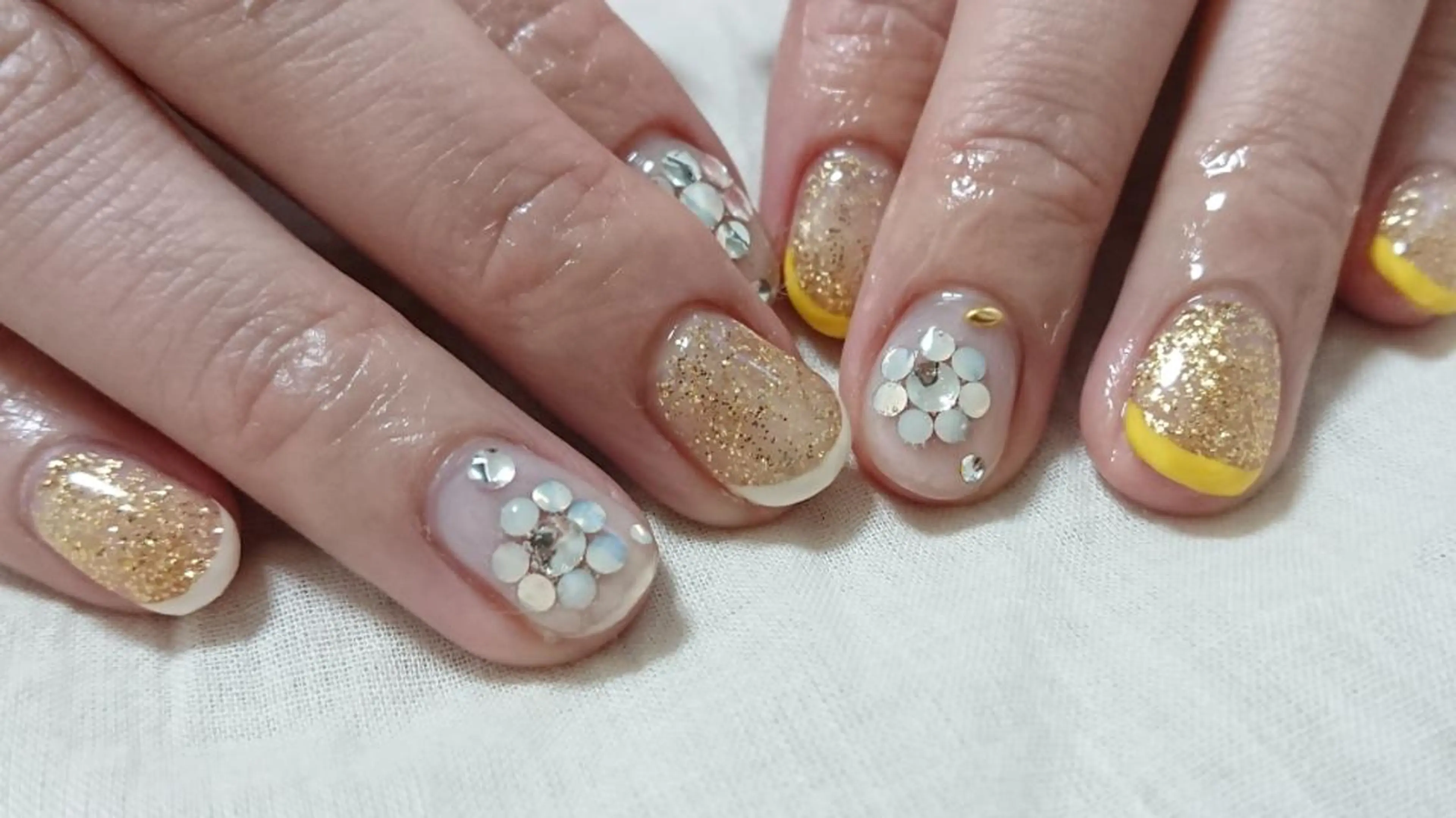 ネイル ハンドネイル shellnail さなえのネイルデザイン