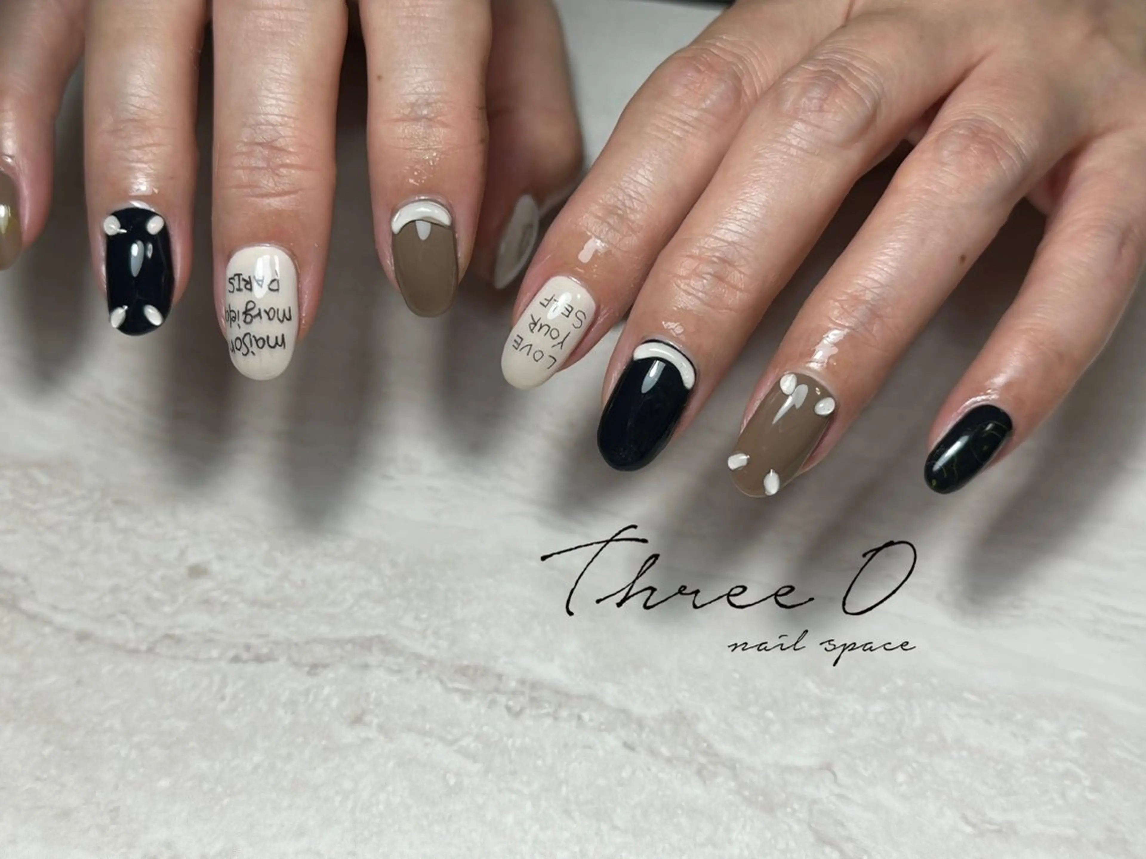 ネイル ハンドネイル three 0 nail spaceのネイルデザイン