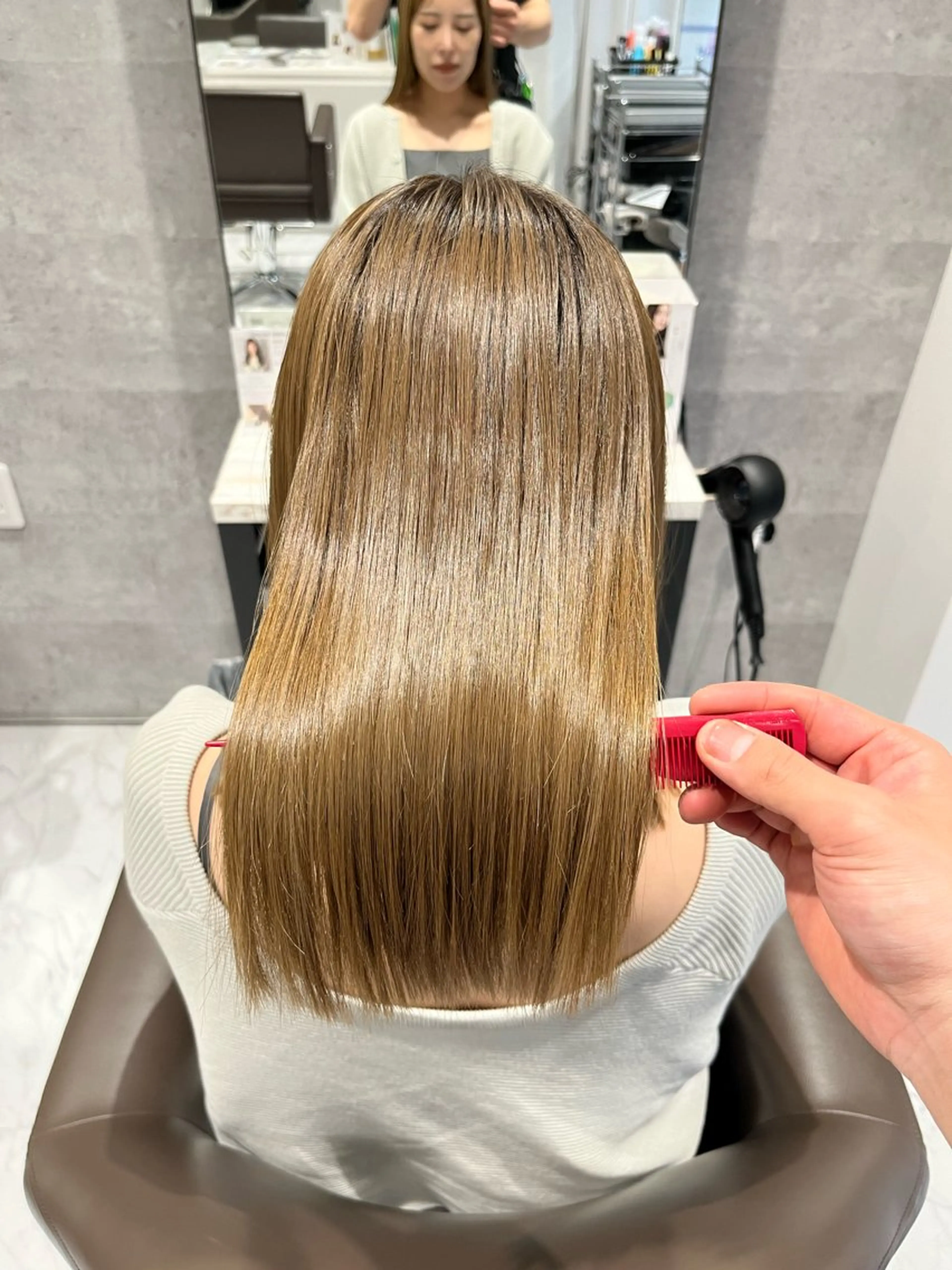 ミディアム パーマ カット 縮毛矯正 坂本 理輝のヘアスタイル