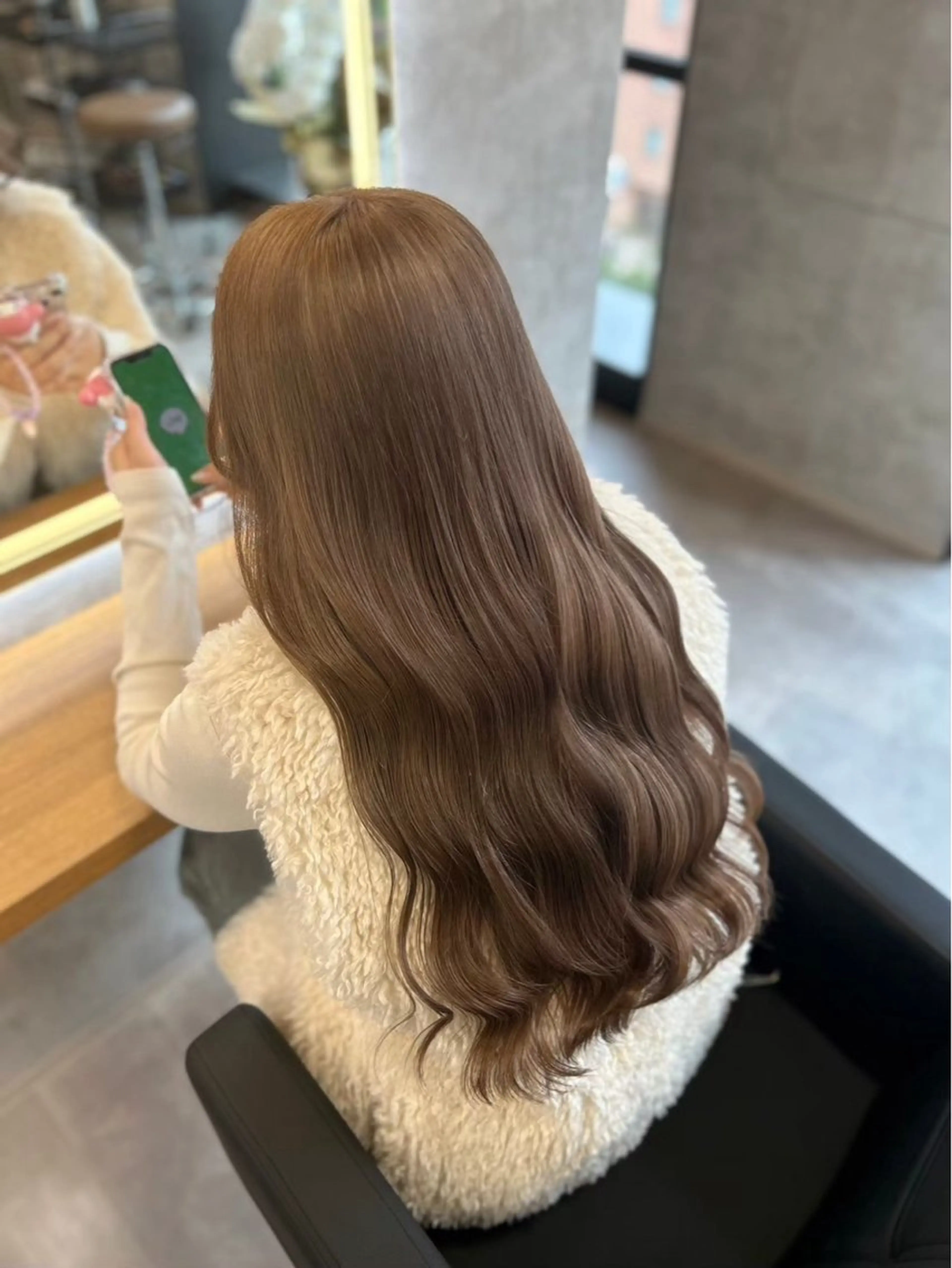 ロング カラー ヘアアレンジ 🫧ブリーチ🫧 透明感カラーYUTAのヘアスタイル