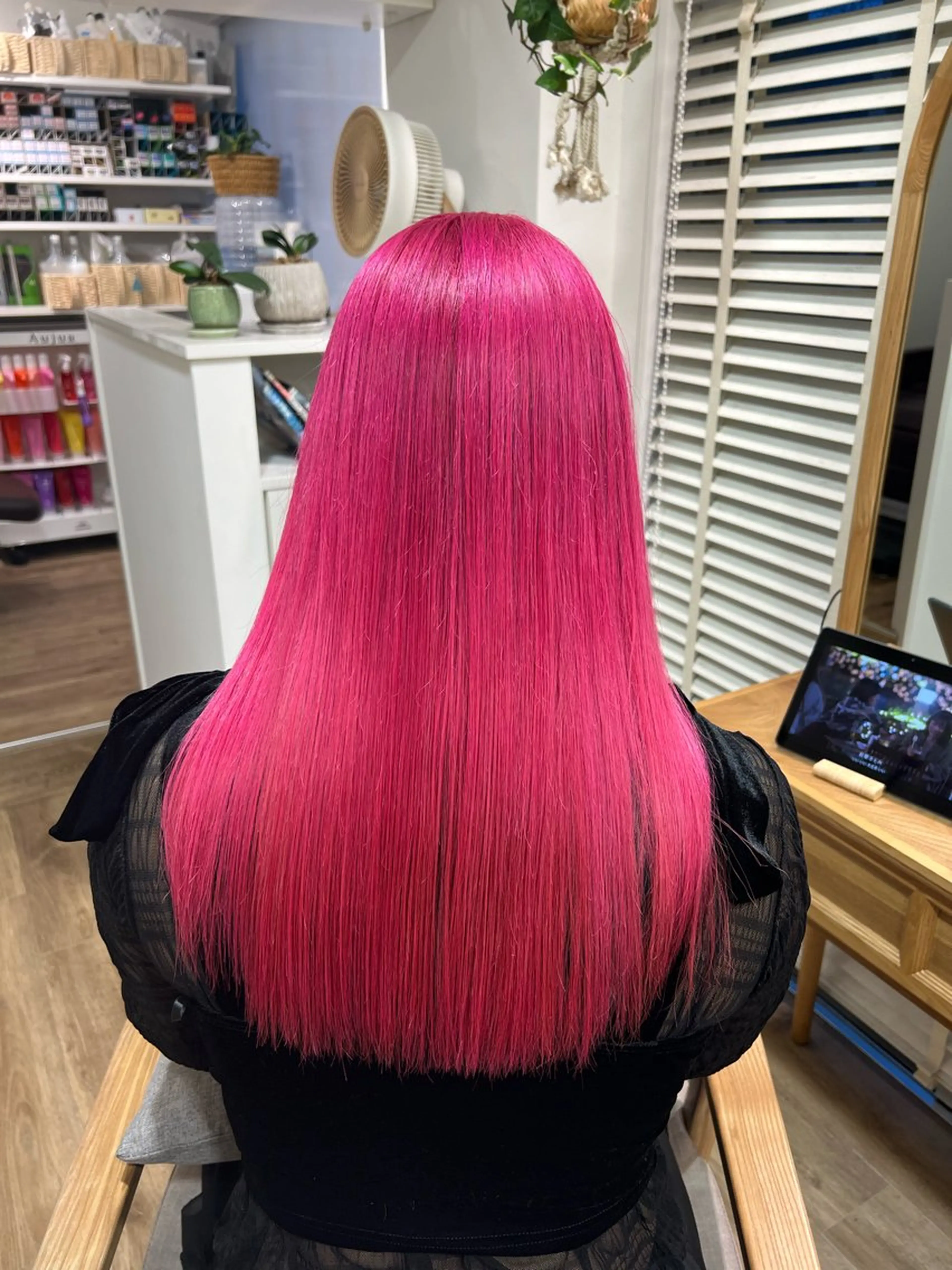 ロング ヘアカラー pippo所属・MIZUKI 〰️🤍のヘアスタイル