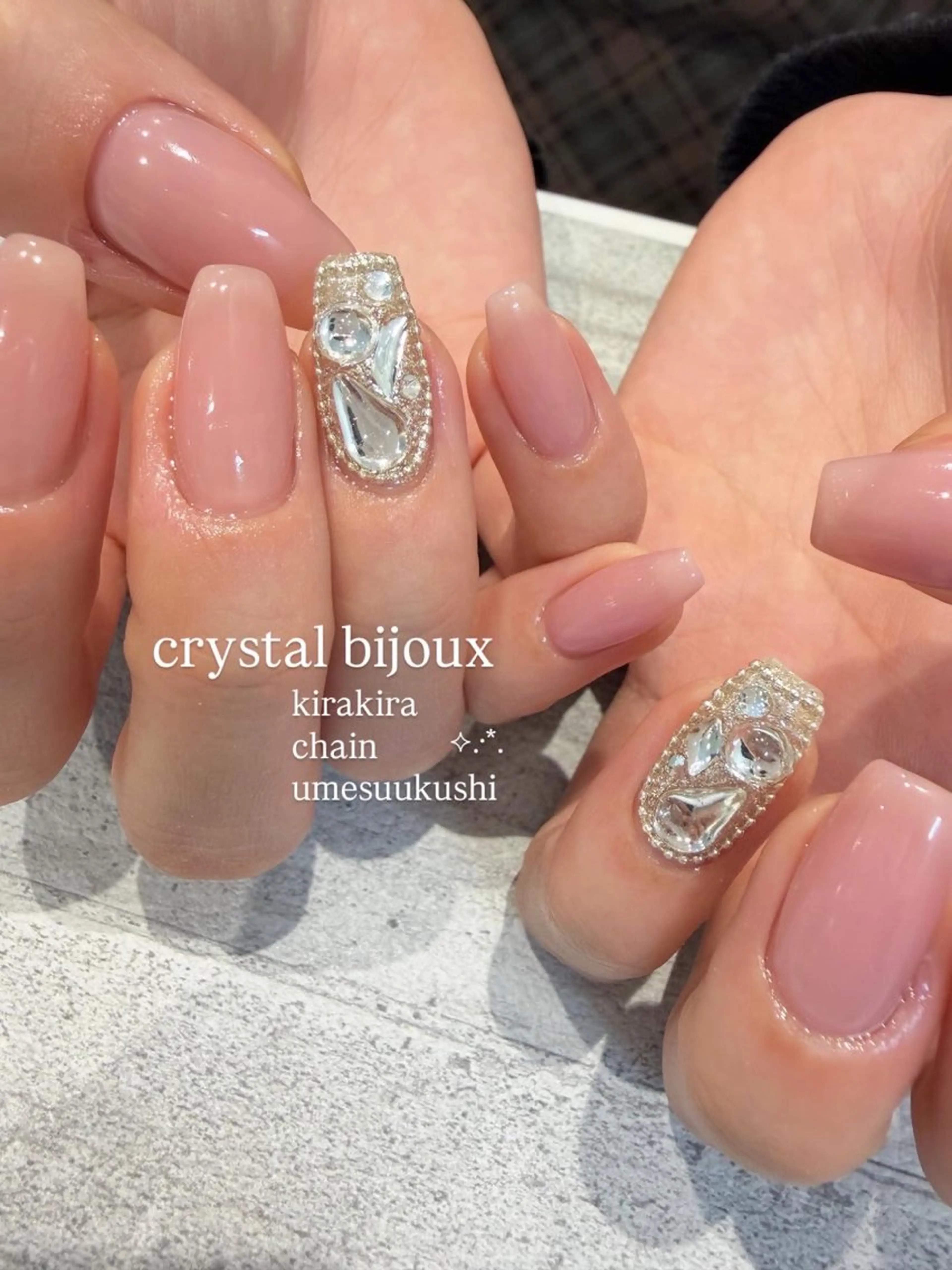 ネイル ハンドネイル NORA nail UMEDAのネイルデザイン