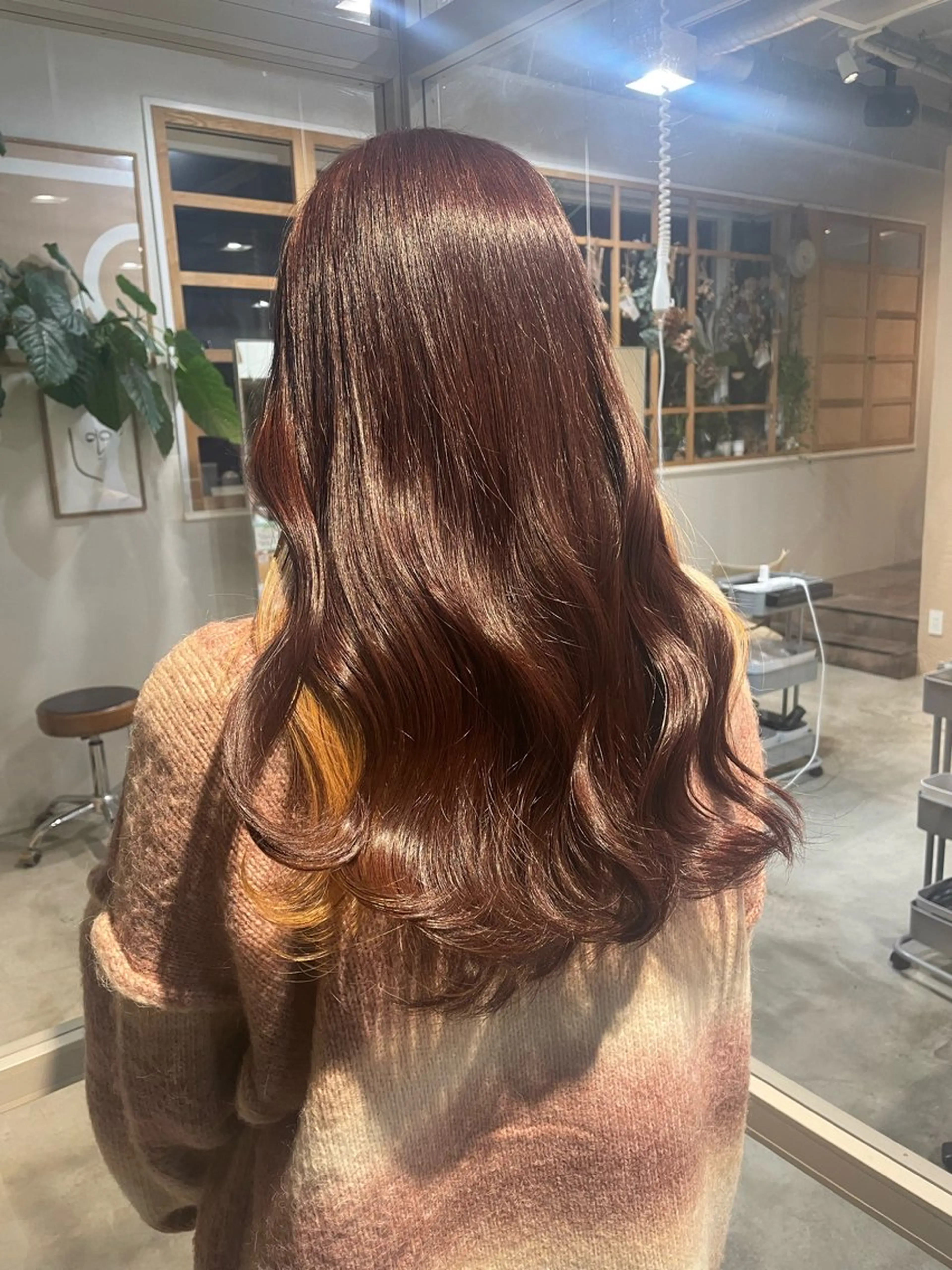 ロング カラー カット ヘアカラー 千種 美羽のヘアスタイル