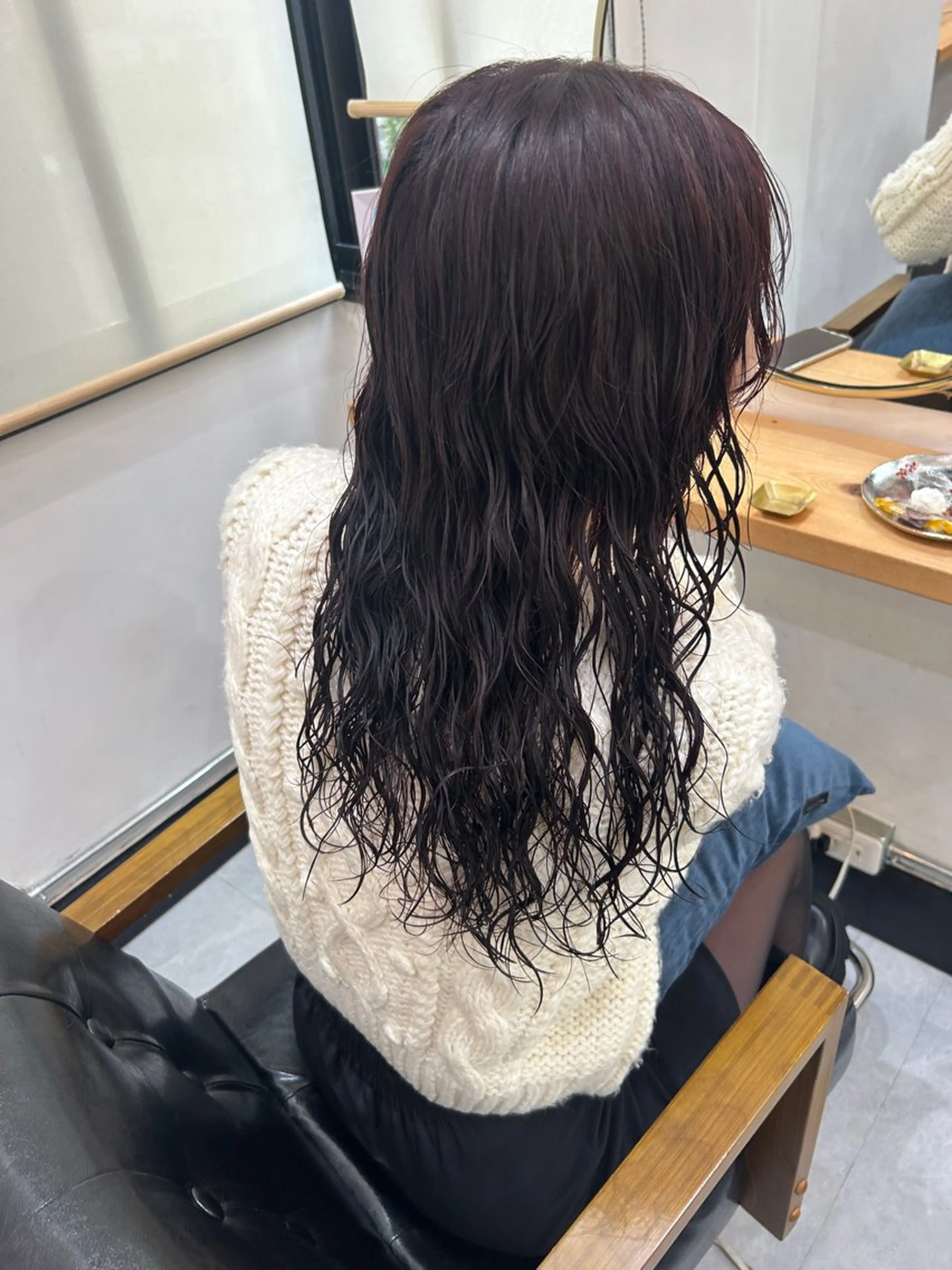 ロング カラー ヘアカラー トリートメント CARICIA 白木 由里加のヘアスタイル