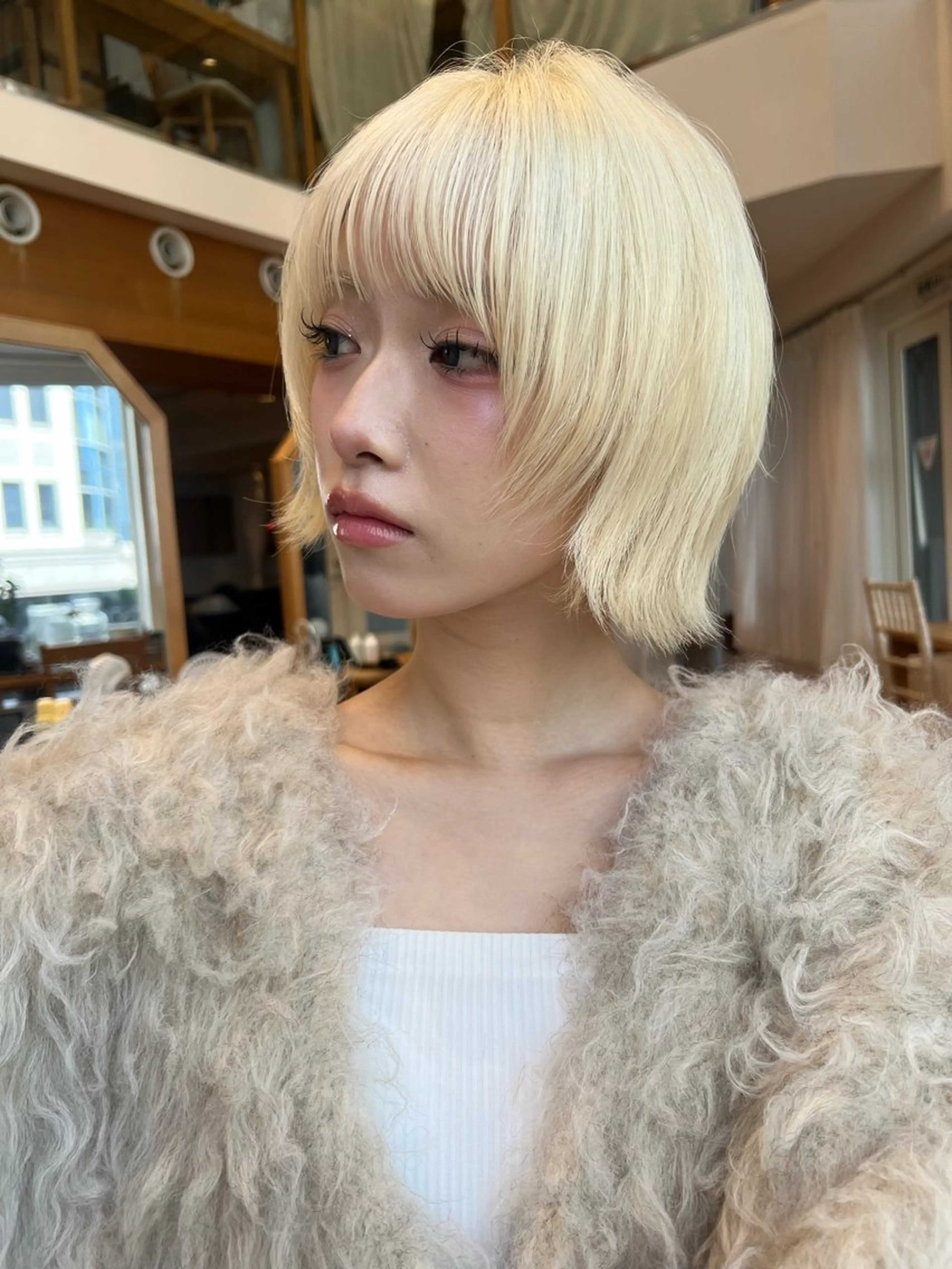 ミディアム カラー 切りっぱなしボブ ボブ 望月威吹/表参道/カ ットモデル/似合わせのヘアスタイル