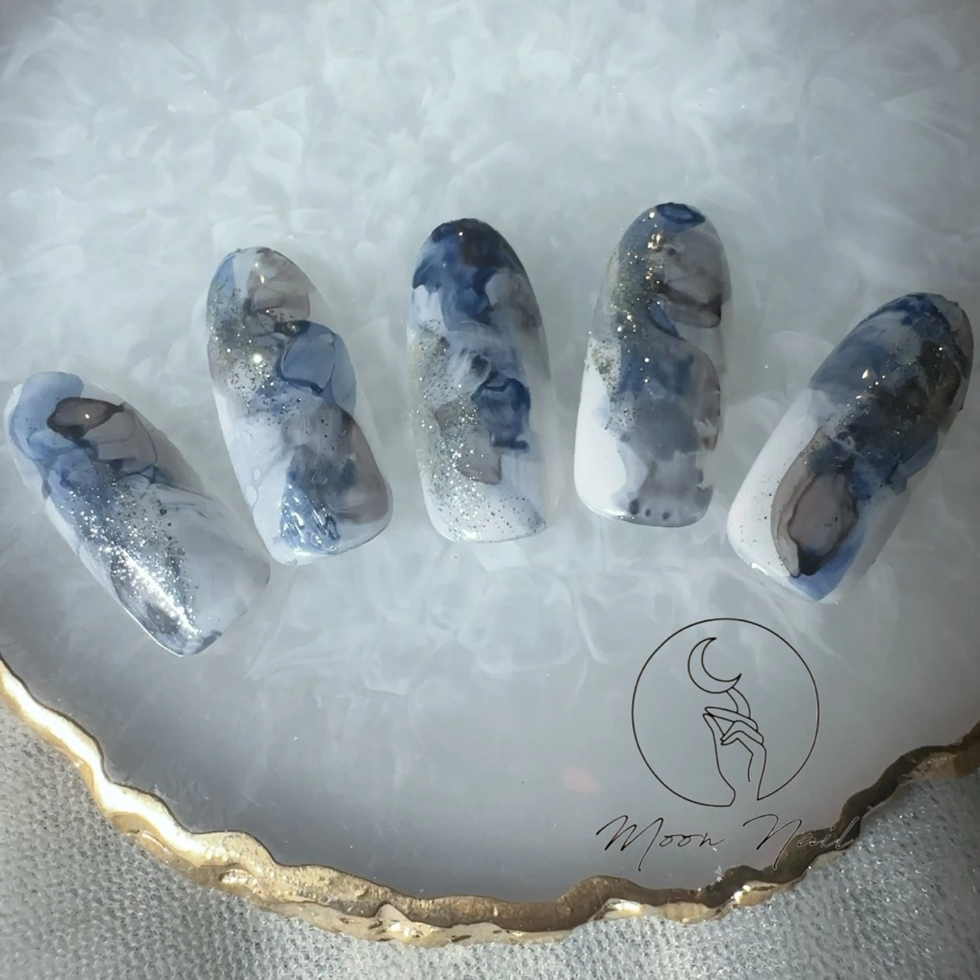 ネイル Moon  Nail /栄　大須のネイルデザイン