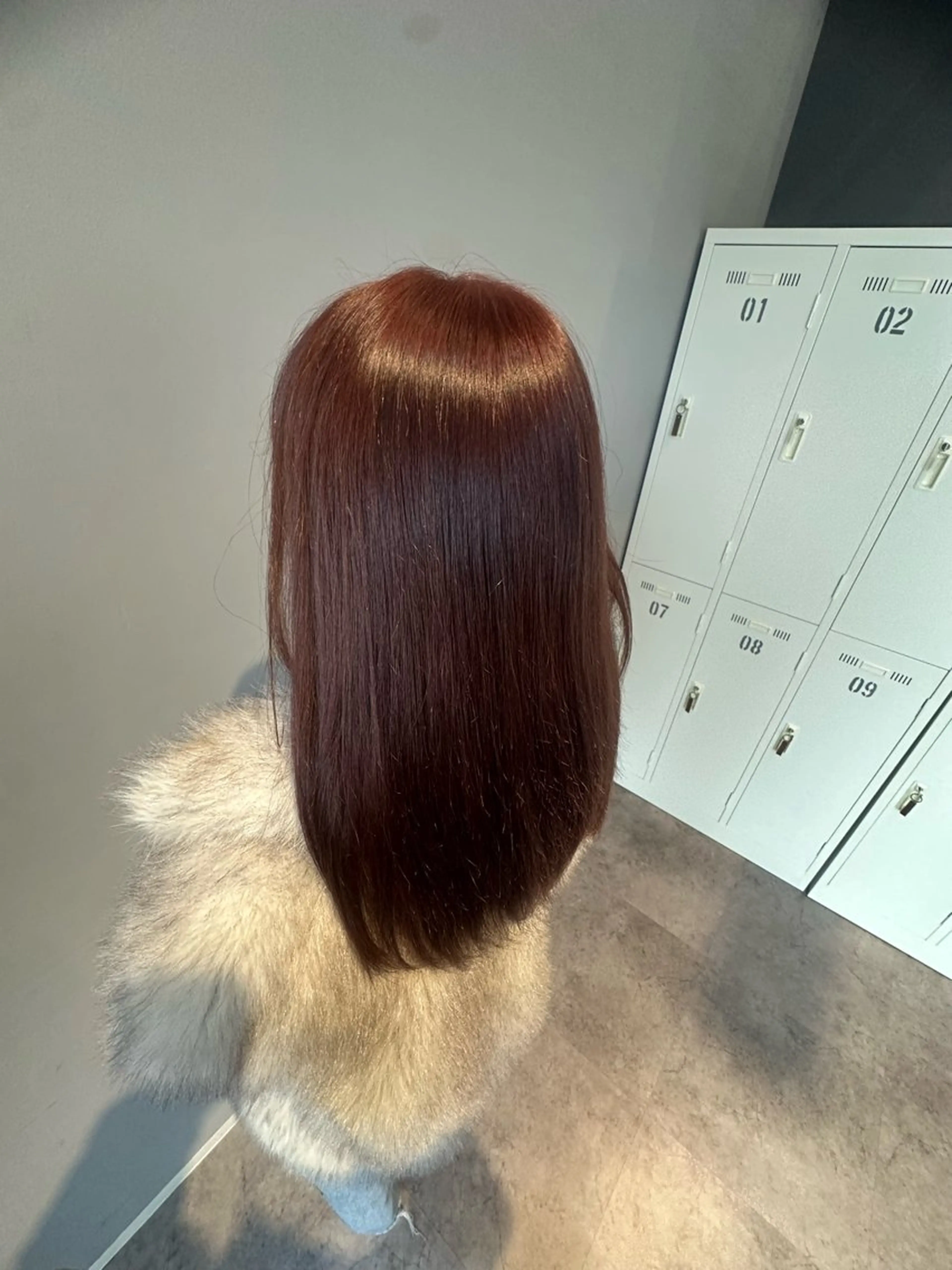 セミロング ヘアカラー Agu まゆかのヘアスタイル