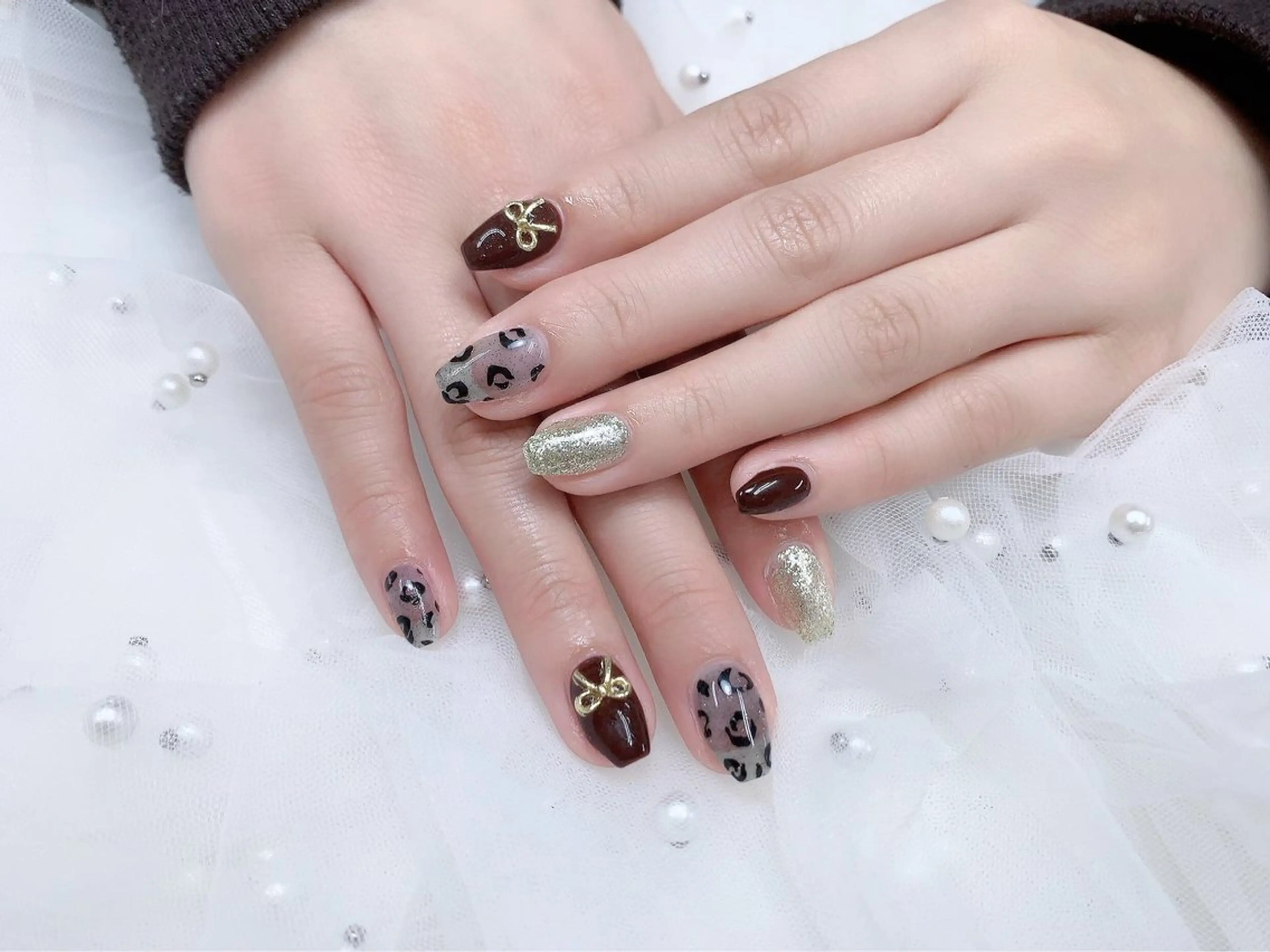 ネイル オーロラネイル フットネイル ジェルネイル キラキラネイル 韓国ネイル ハンドネイル Mimo beau ty   salonのネイルデザイン
