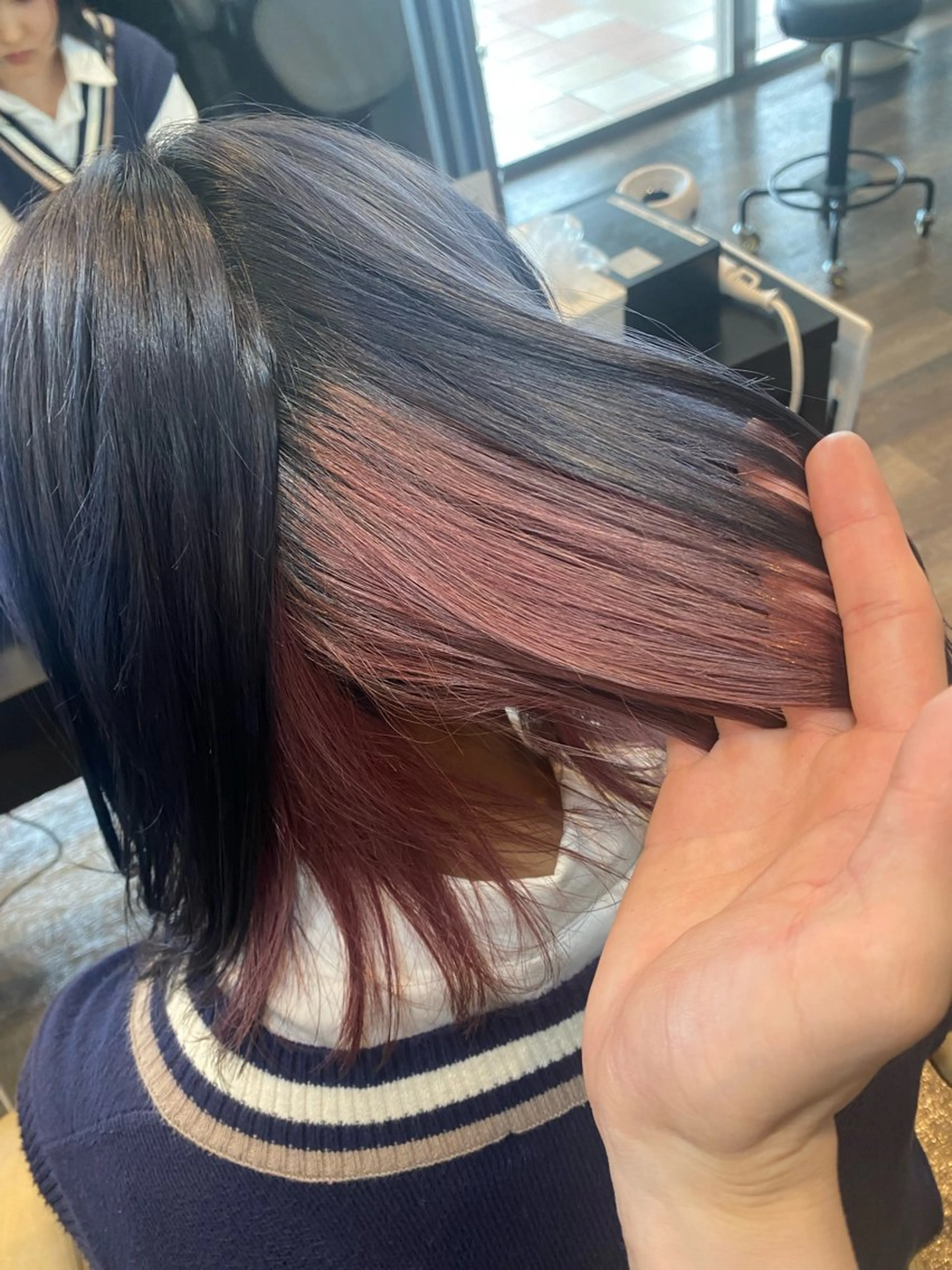 ミディアム ツートーンカラー STYLE所属・山本 勝巳のヘアスタイル