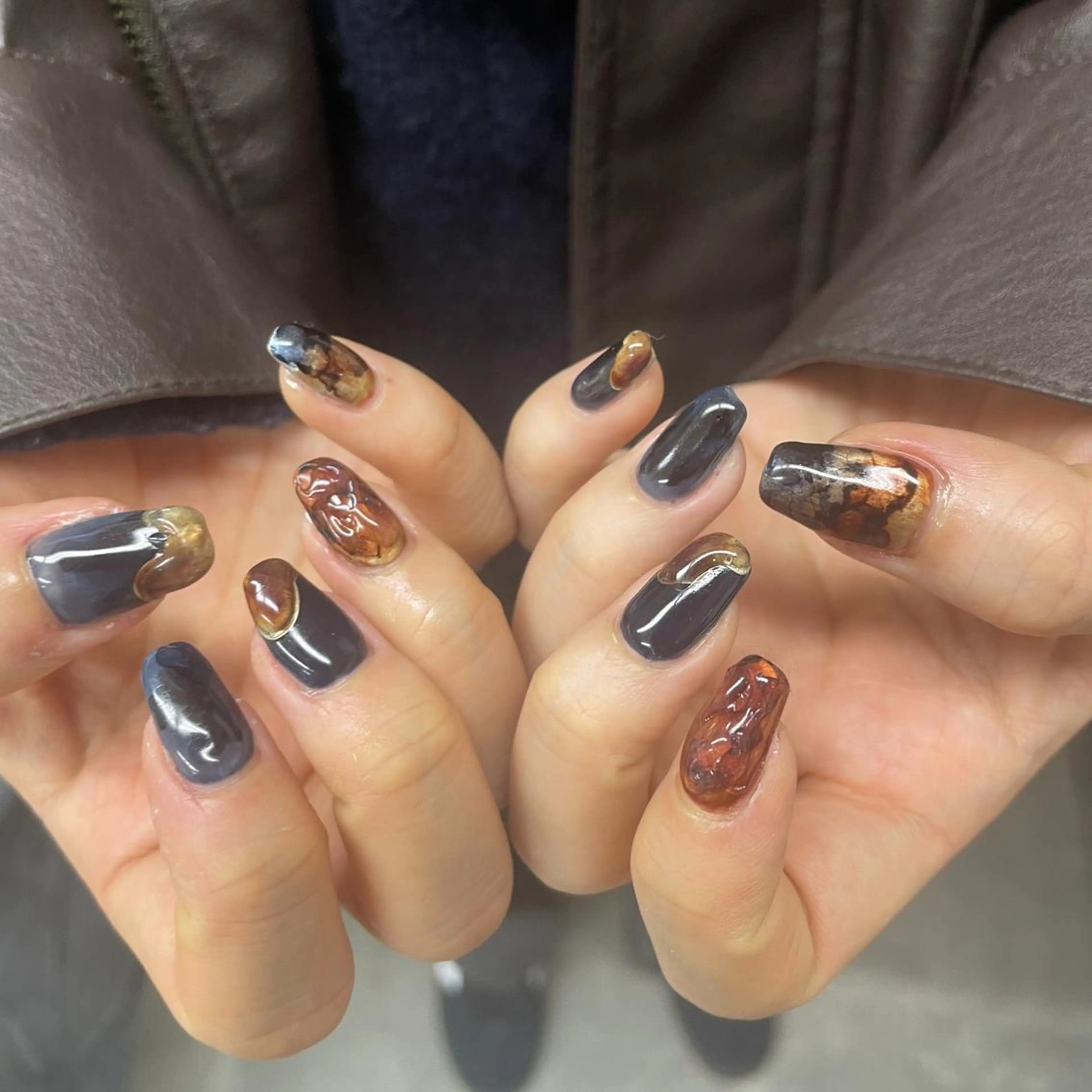ネイル アートネイル フットネイル ジェルネイル キラキラネイル ニュアンスネイル nailstudio eviz新宿店のネイルデザイン