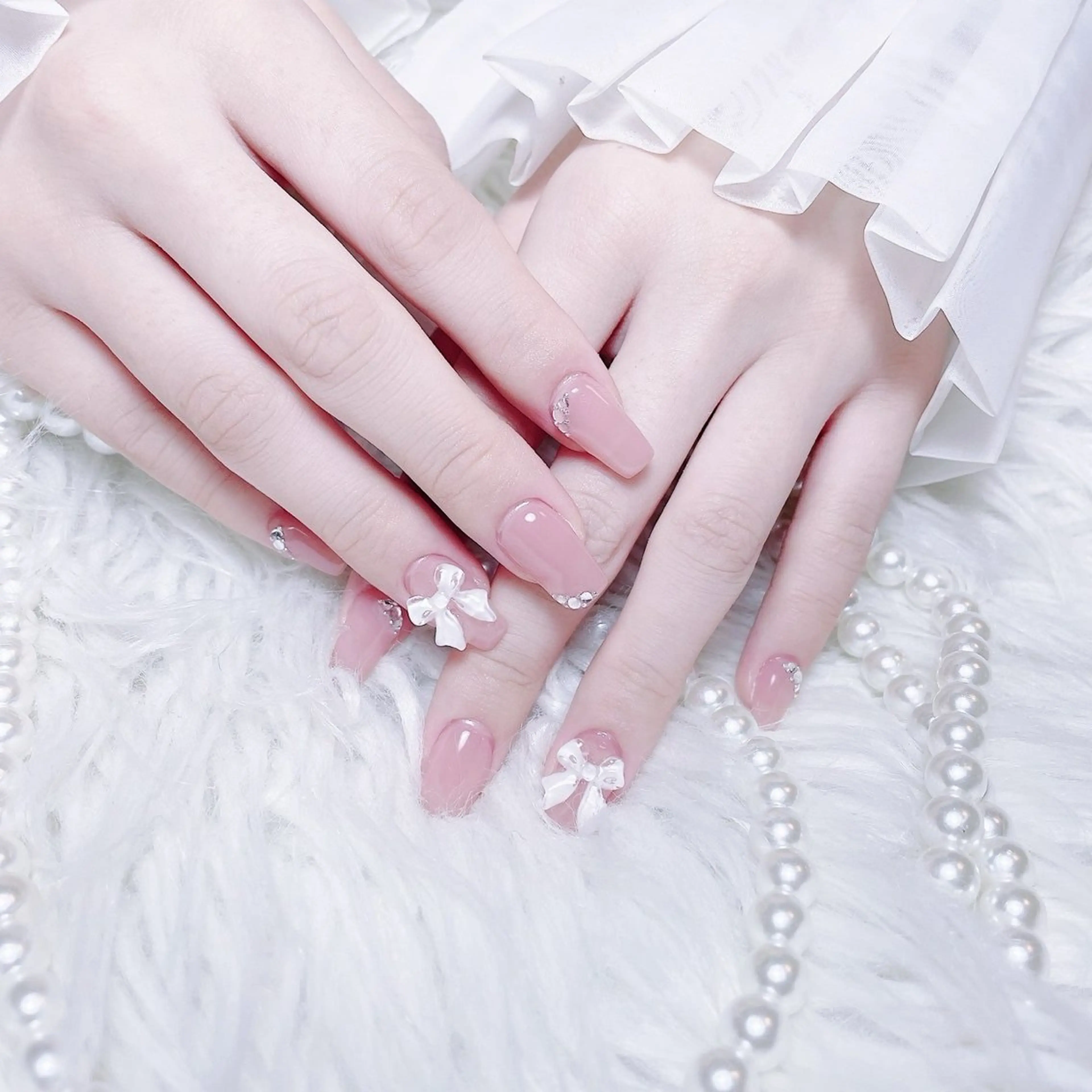 ネイル ハンドネイル ☁️Yun nail KiKi☁️のネイルデザイン