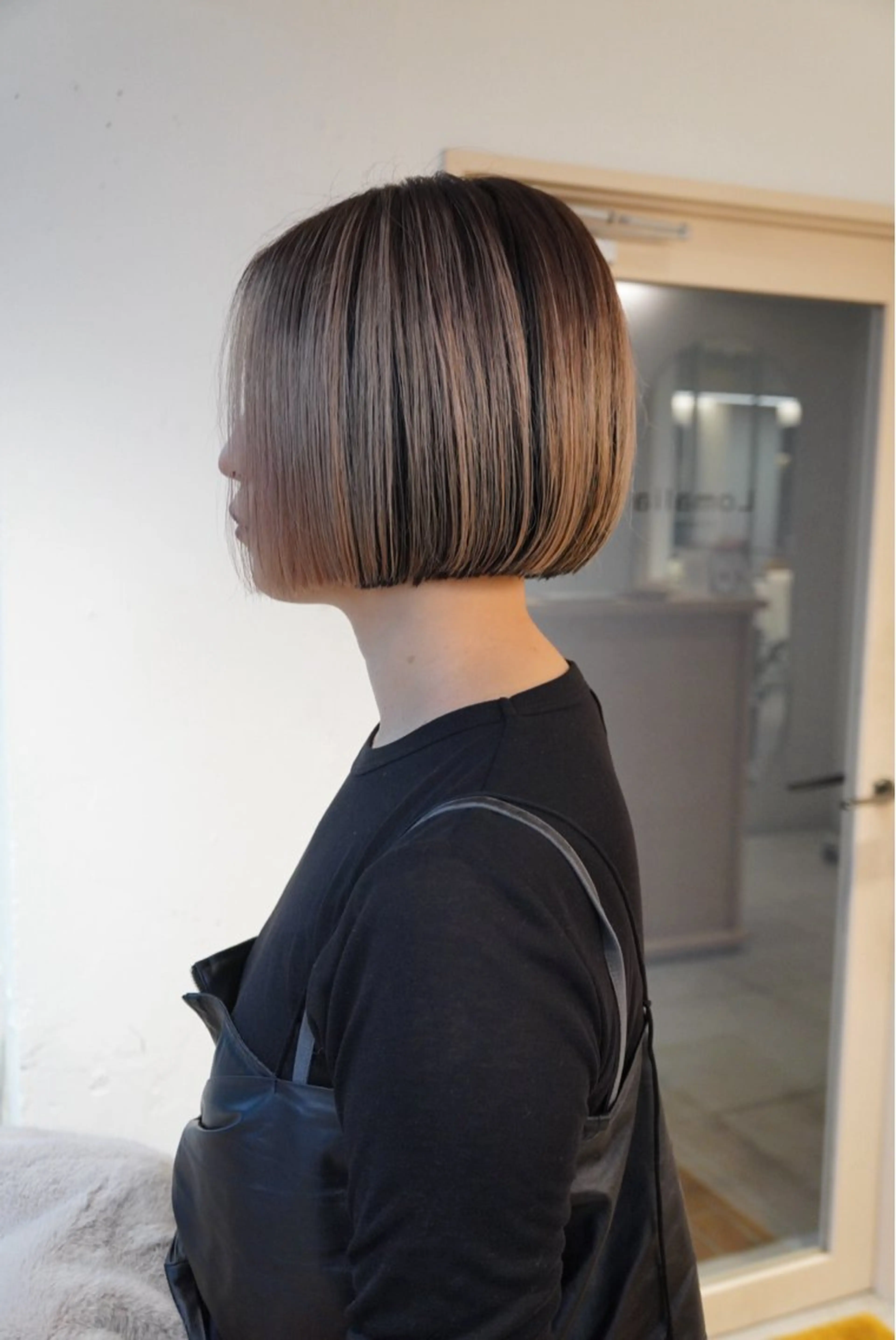 ミディアム カット ヘアカラー 小顔レイヤー×コンパ クトボブ/林隆平のヘアスタイル