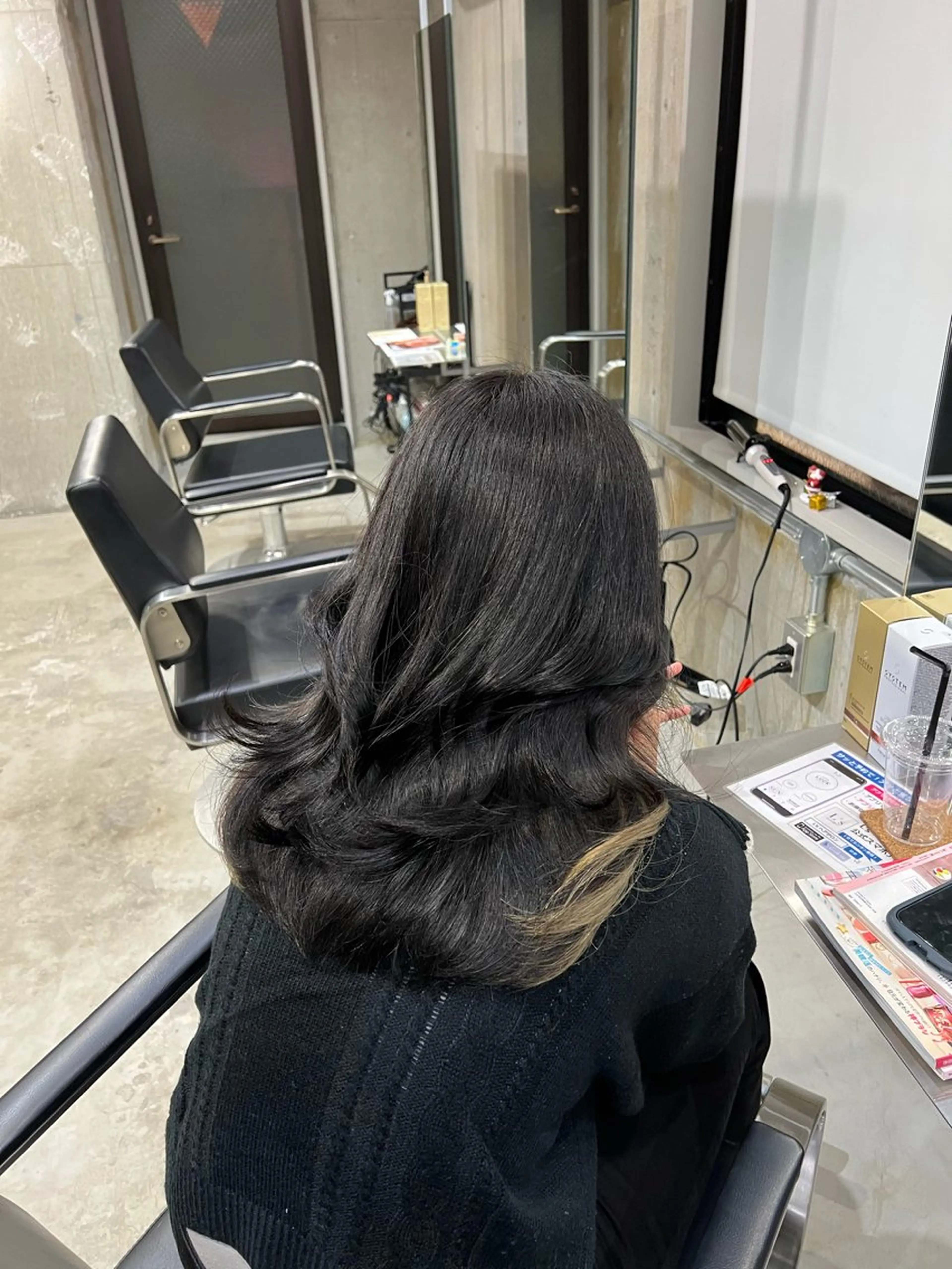 カラー 黒髪 ブラウンカラー インナーカラー LUCK 船橋のヘアスタイル