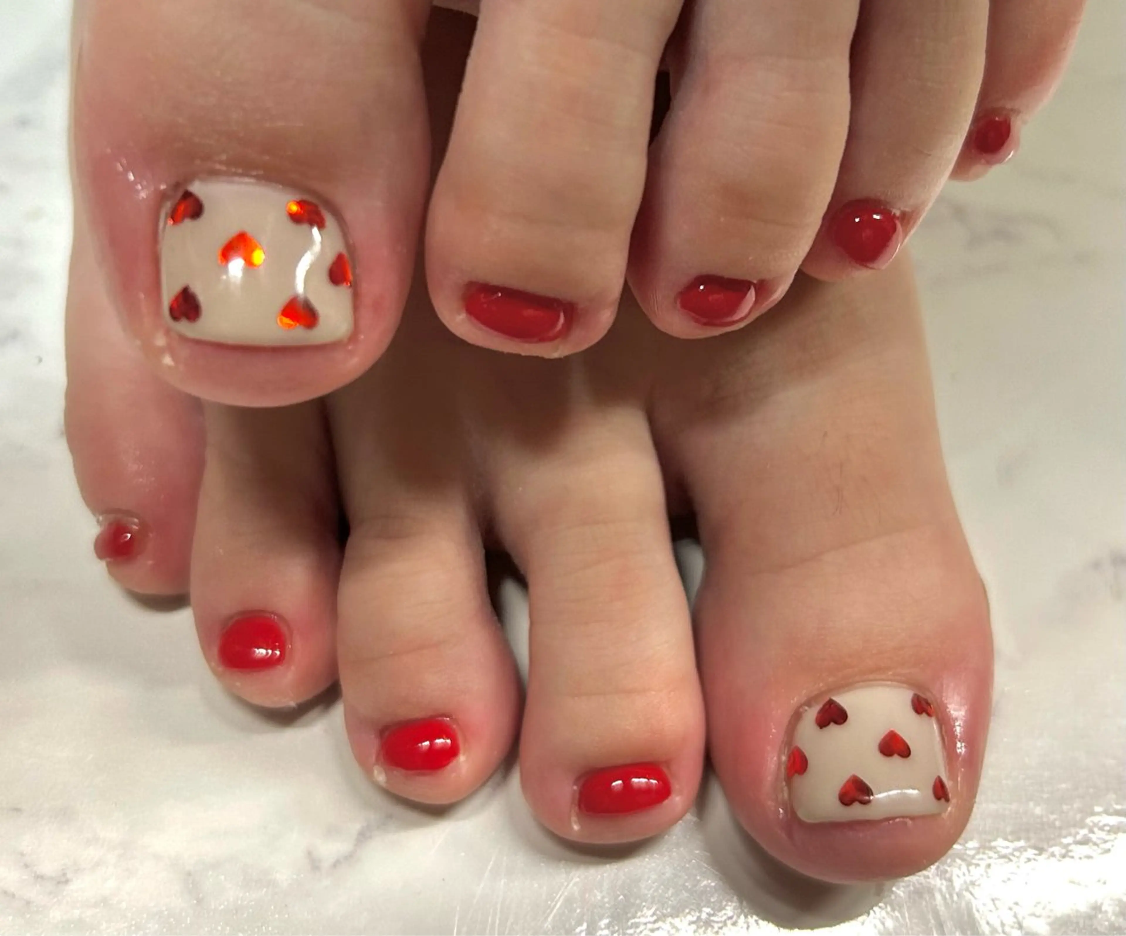 ネイル フットネイル one nailsalonのネイルデザイン