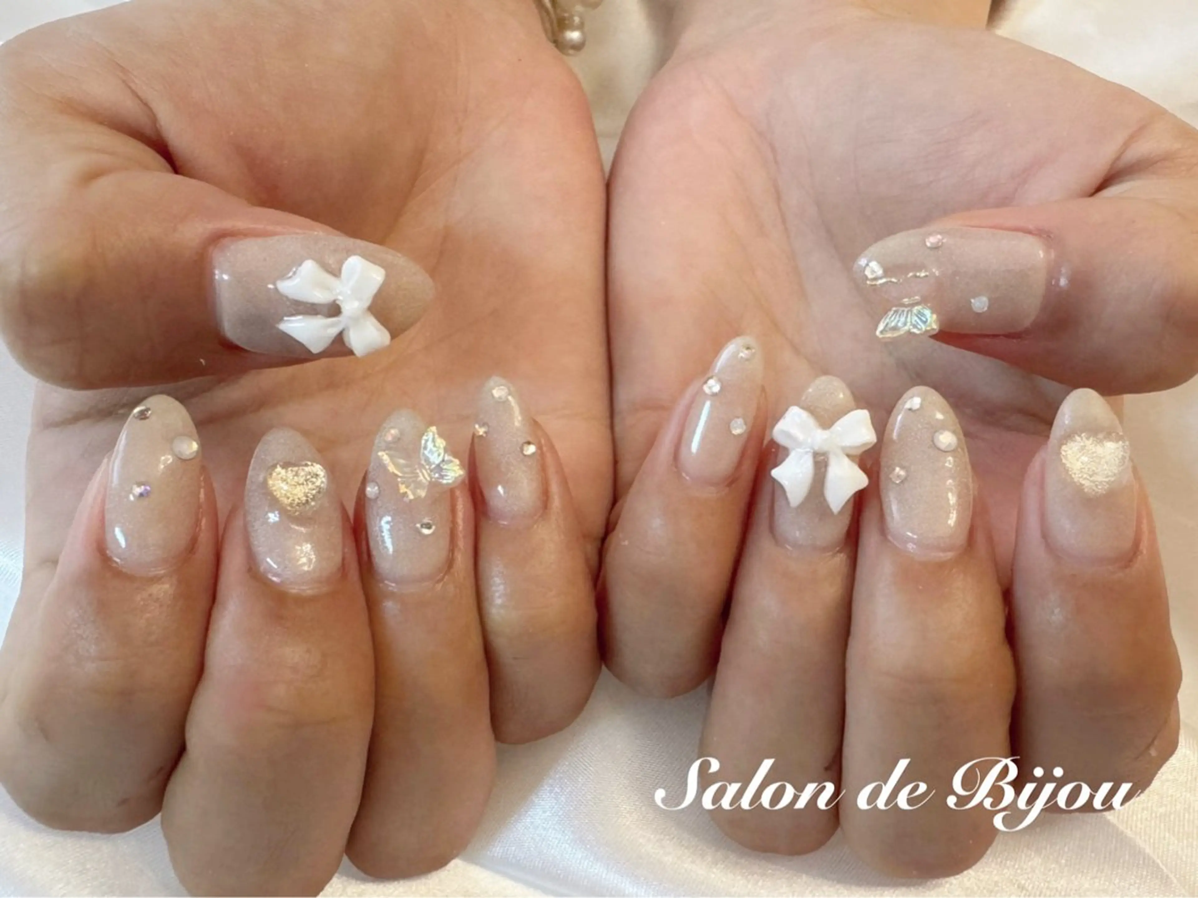 ネイル ハンドネイル Salon  de Bijou所属・格谷 和歩の眉毛・アイブロウイメージ