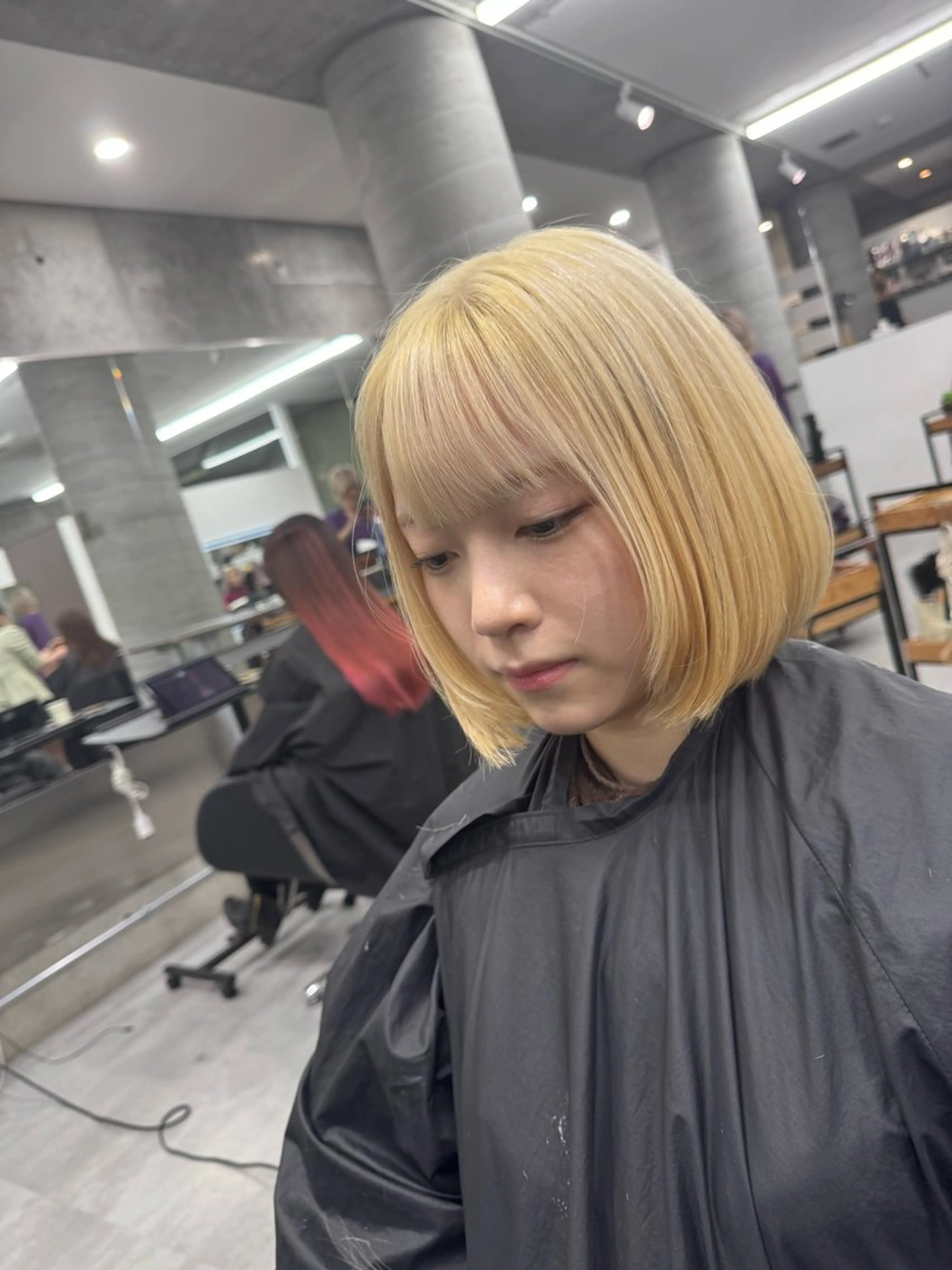 ショート カラー ブリーチ ヘアカラー トリートメント 艶髪✨ブリーチ職人 井手正康のヘアスタイル