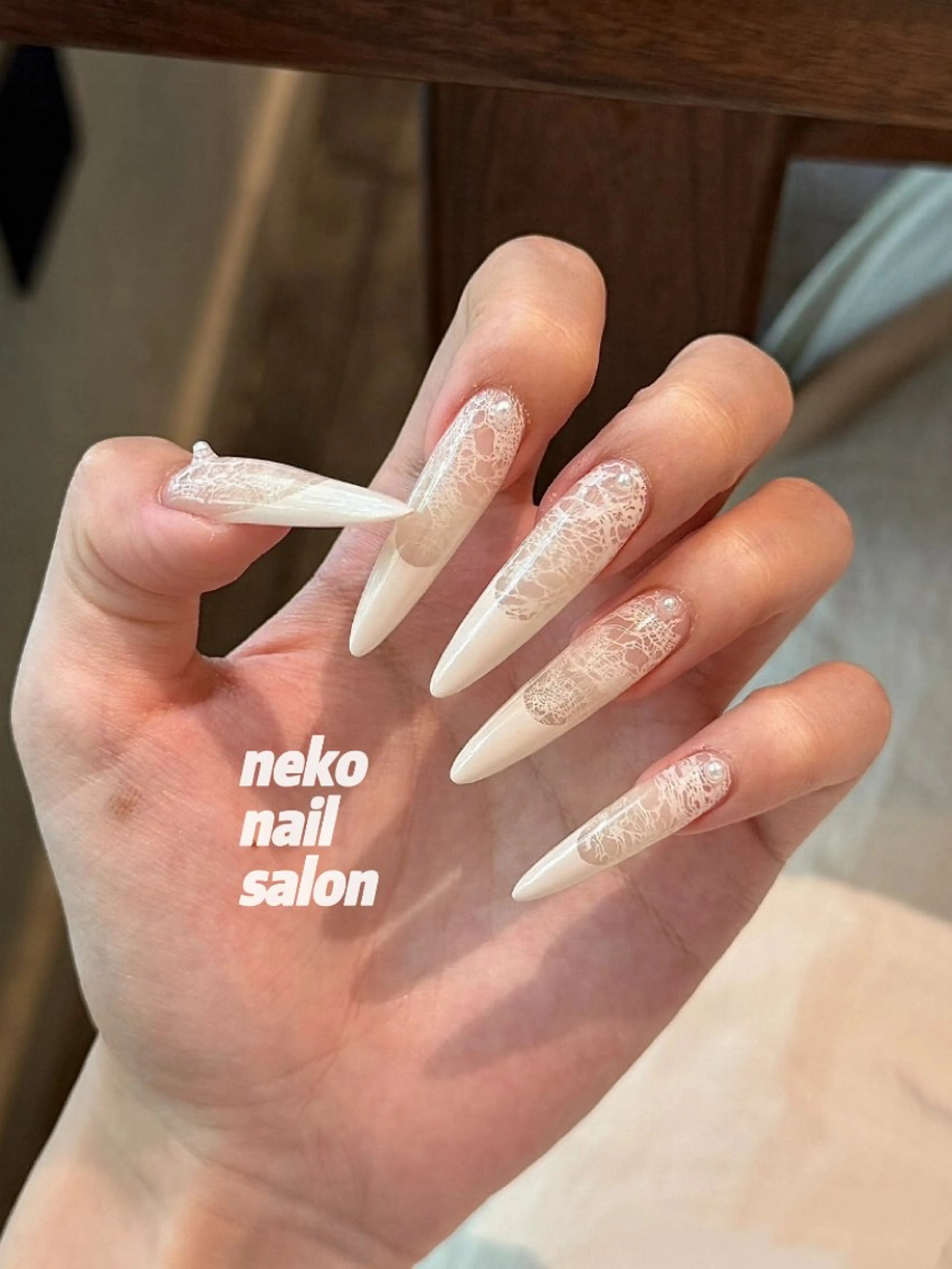 ネイル フレンチネイル レース ワンホンネイル ハンドネイル neko nail所属・neko nailのネイルデザイン