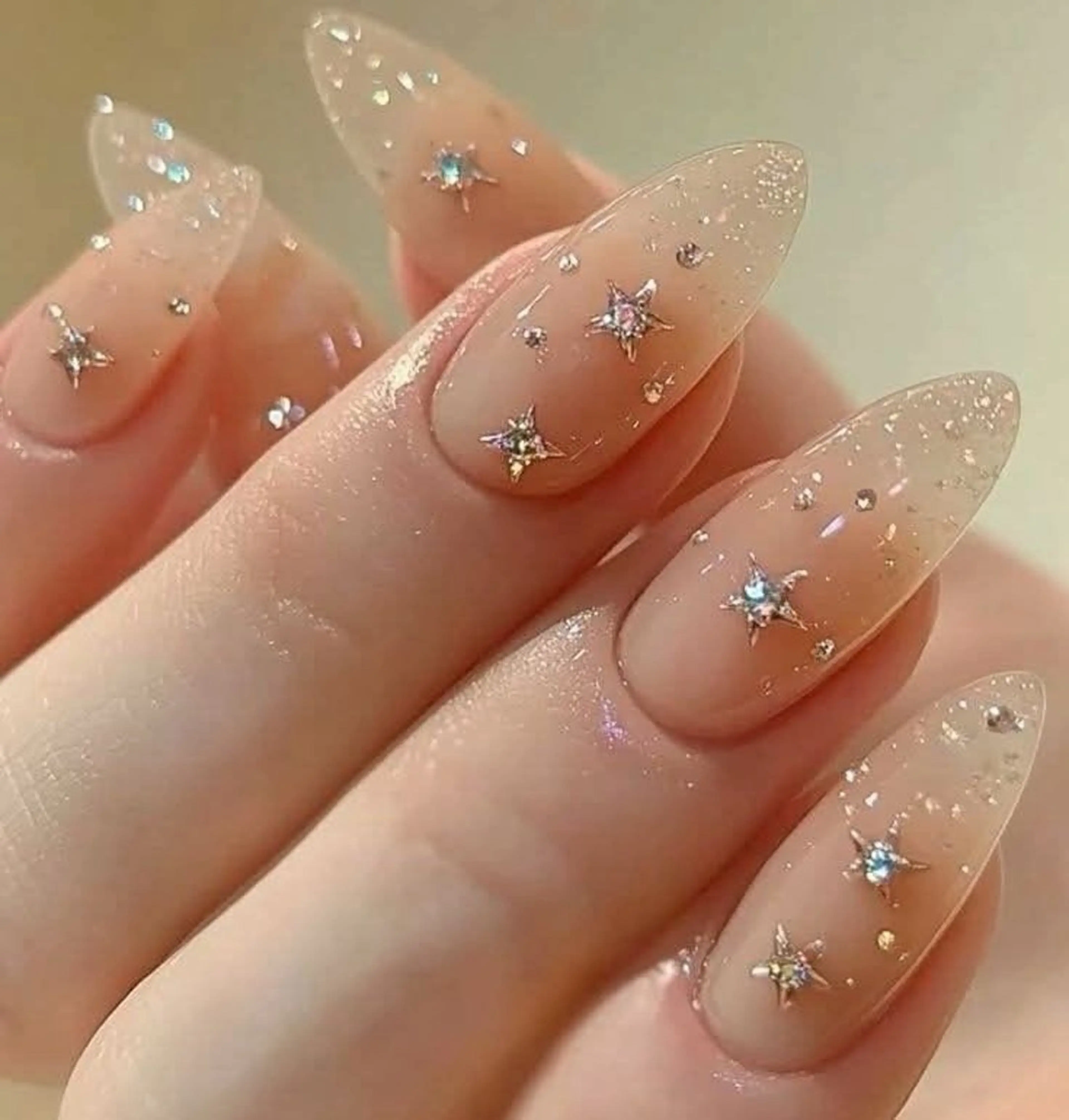 ハンドネイル ハンドケア MIYABI NAIL SALON所属・古賀 佳織のネイルデザイン