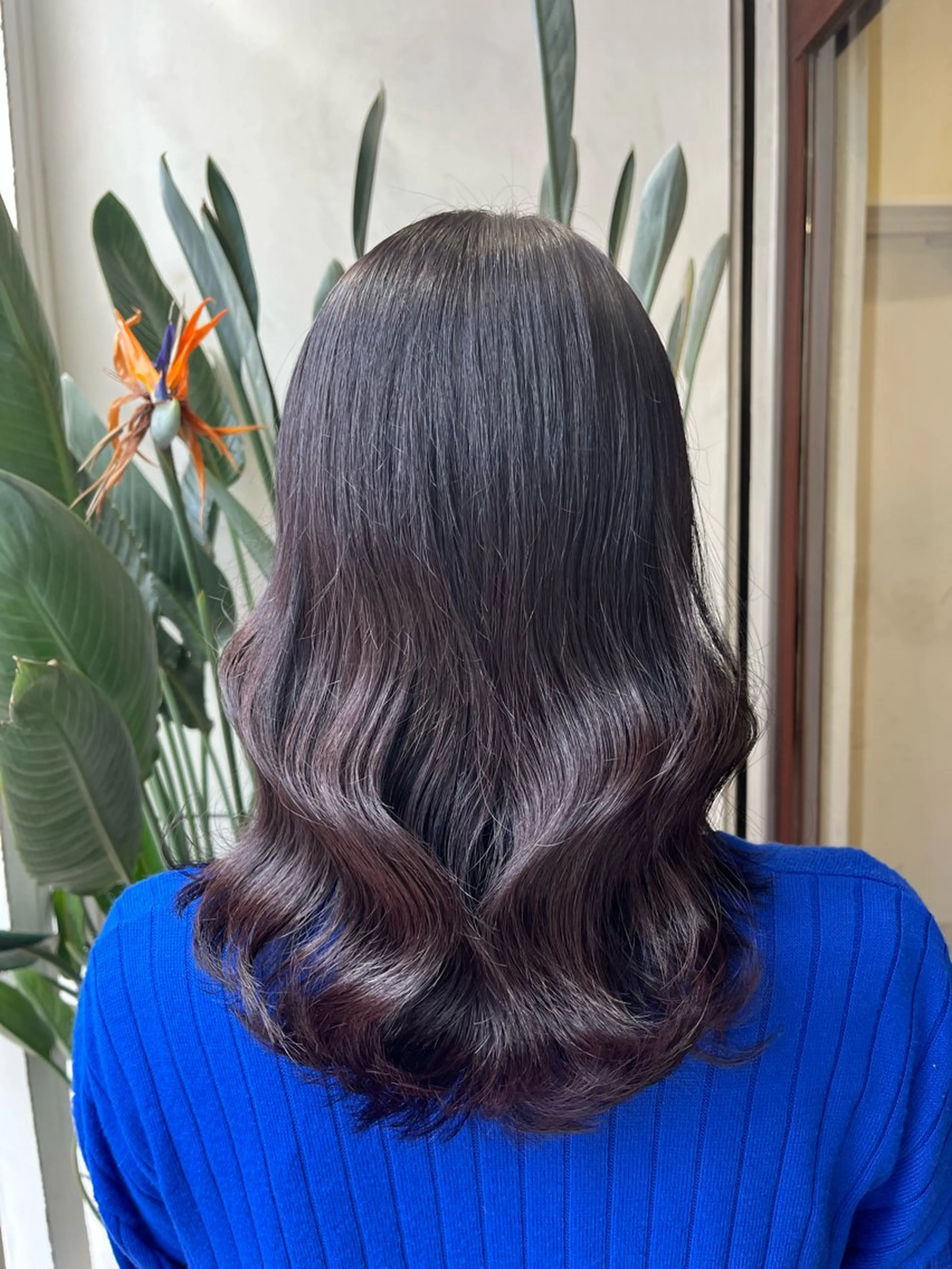 ミディアム インナーカラー🩵 角田紗雪のヘアスタイル