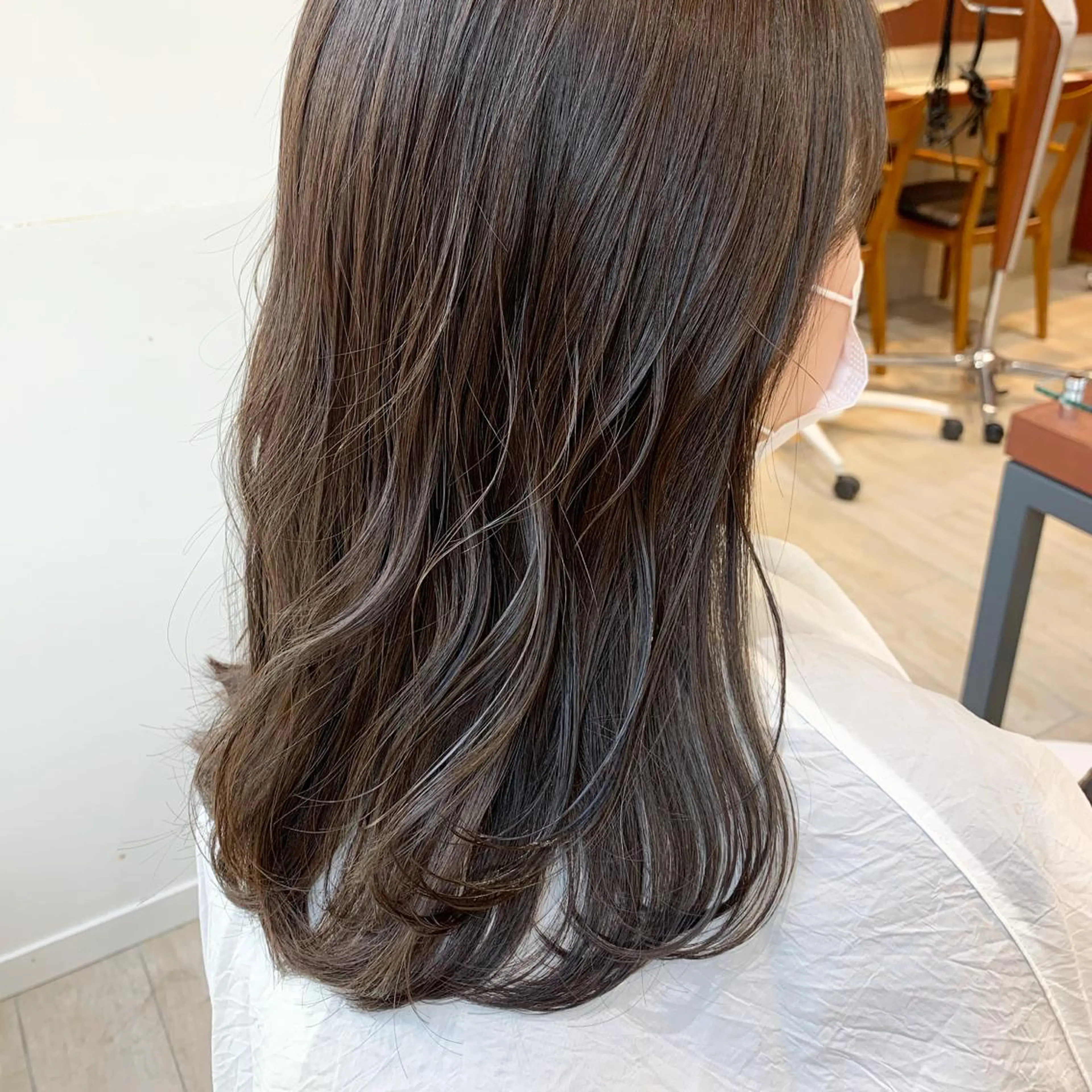 セミロング ヘアカラー トリートメント 髪質改善/縮毛矯正 🎀小林 唯 🎀のヘアスタイル