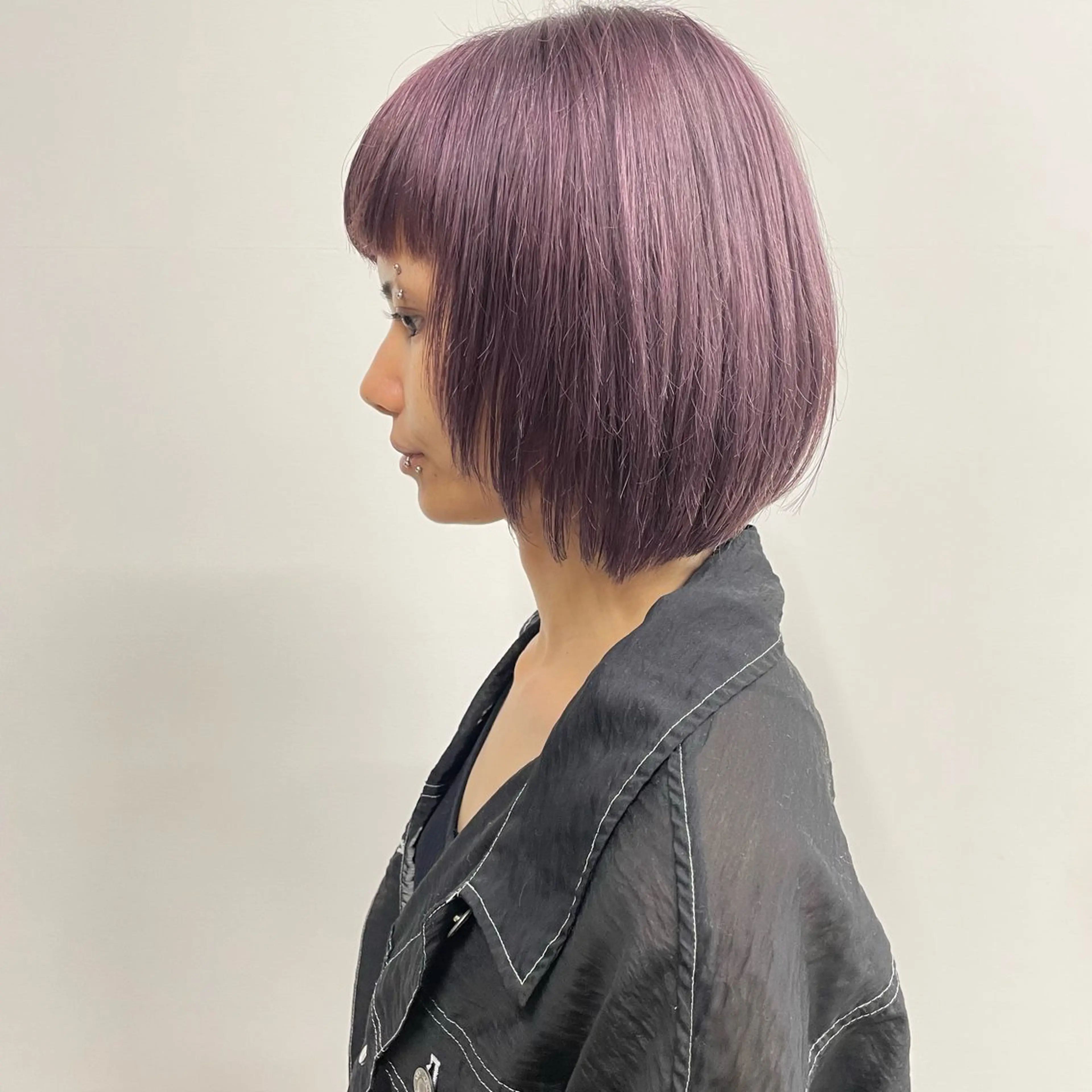 ショート カラー ブリーチ ケアブリーチ ダブルカラー イヤリングカラー インナーカラー カット ヘアカラー Terve. 杉山 将悟のヘアスタイル