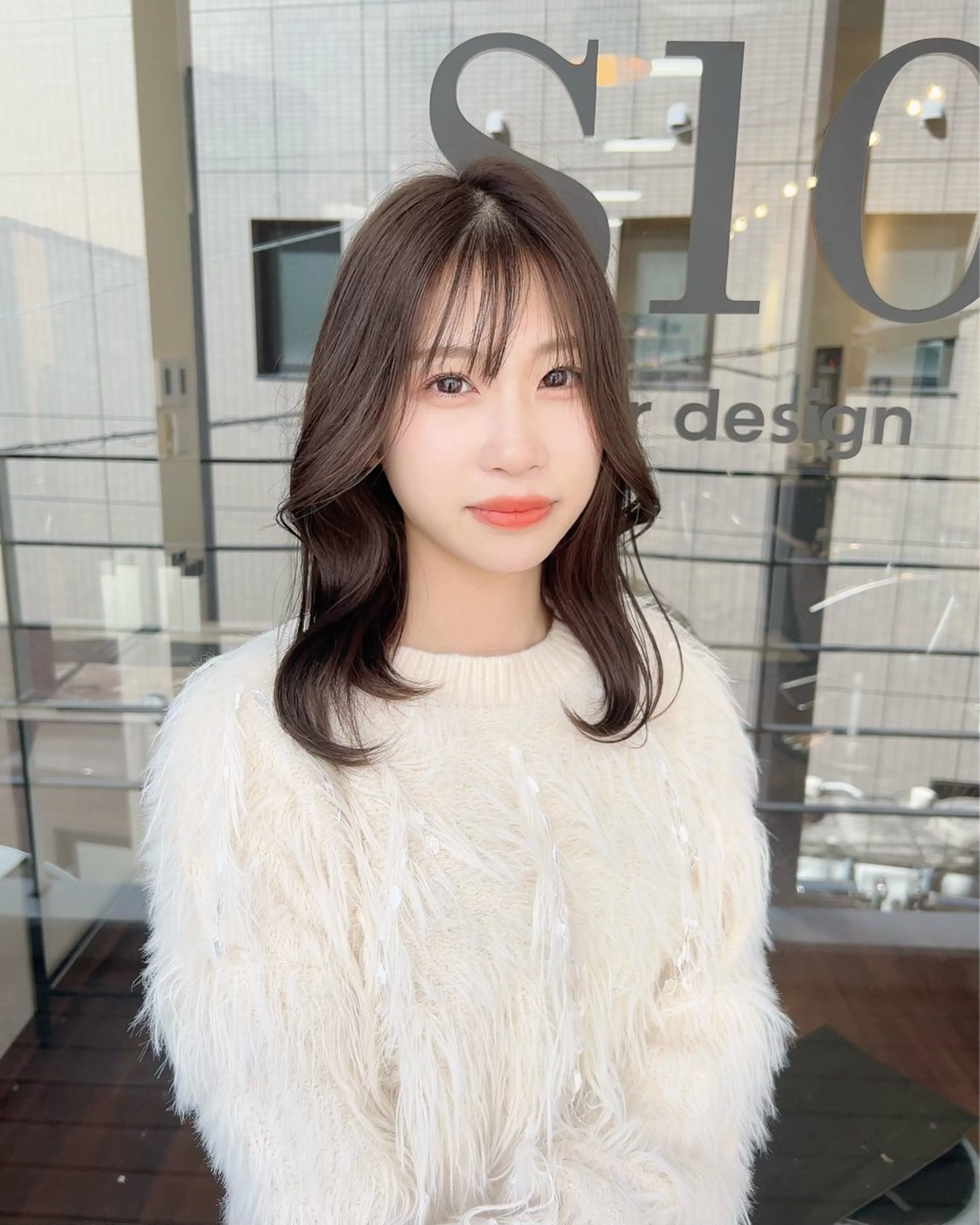 ミディアム ヘアカラー 🦋髪質改善🦋 眞井琴美のヘアスタイル