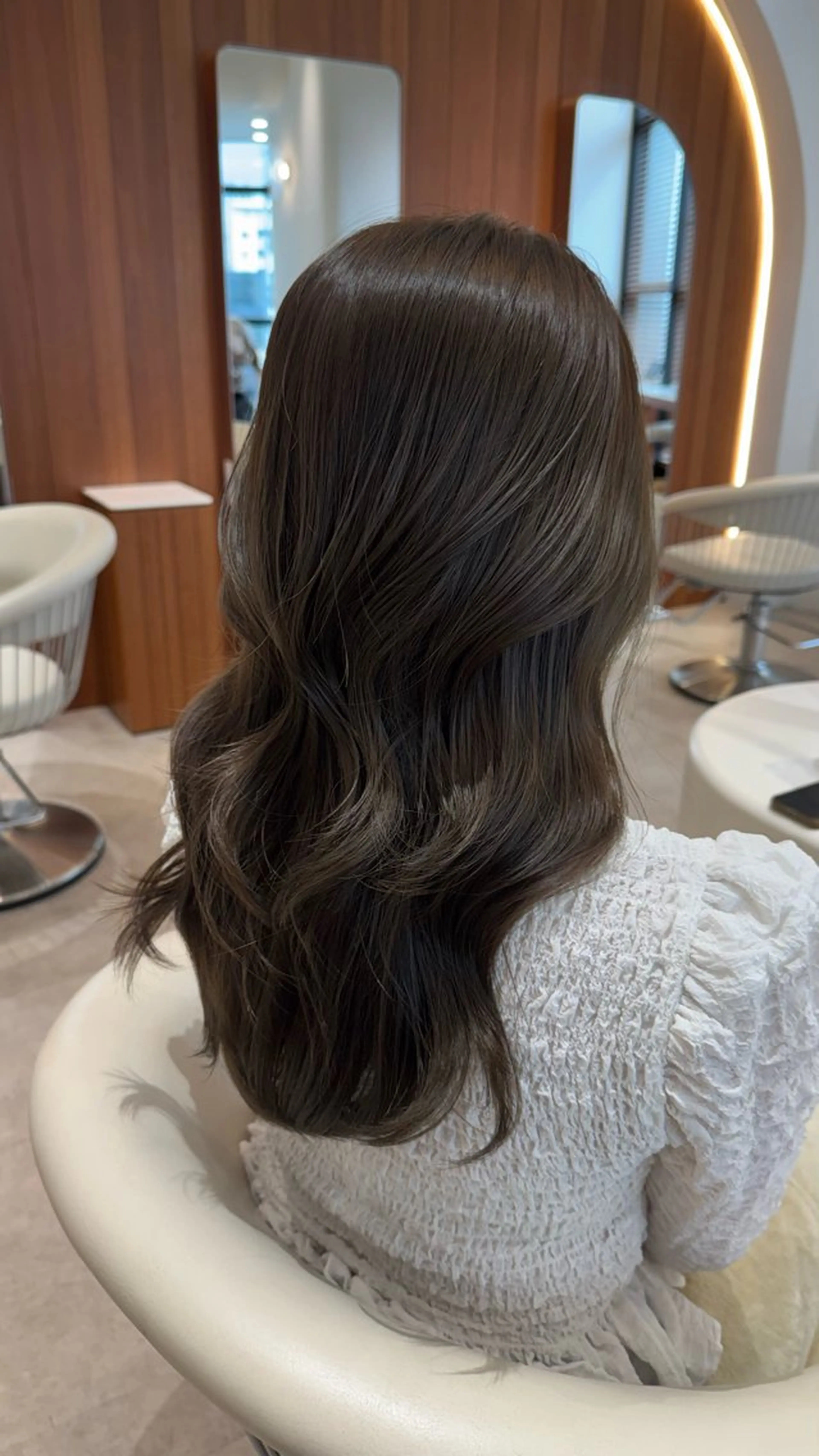 ロング カラー ベージュカラー ブラウンカラー 透明感カラー グレージュ オリーブベージュ カット ヘアカラー トリートメント ヘアセット 韓国レイヤー🇰🇷 韓国研修◎渋谷カイトのヘアスタイル