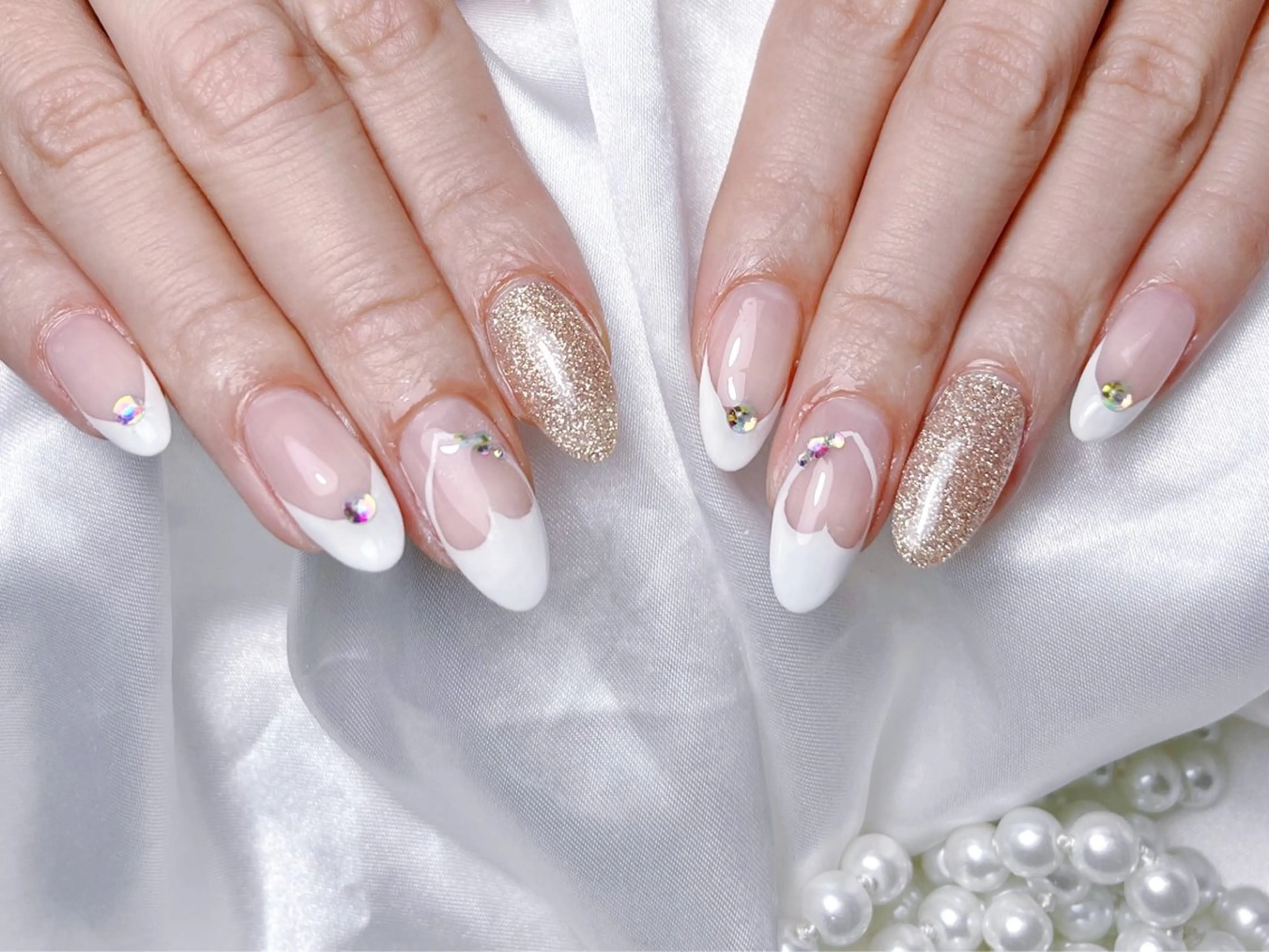 ネイル 長さ出し フットネイル フレンチネイル ジェルネイル ハート ハンドネイル Rs nail 新宿西口のネイルデザイン