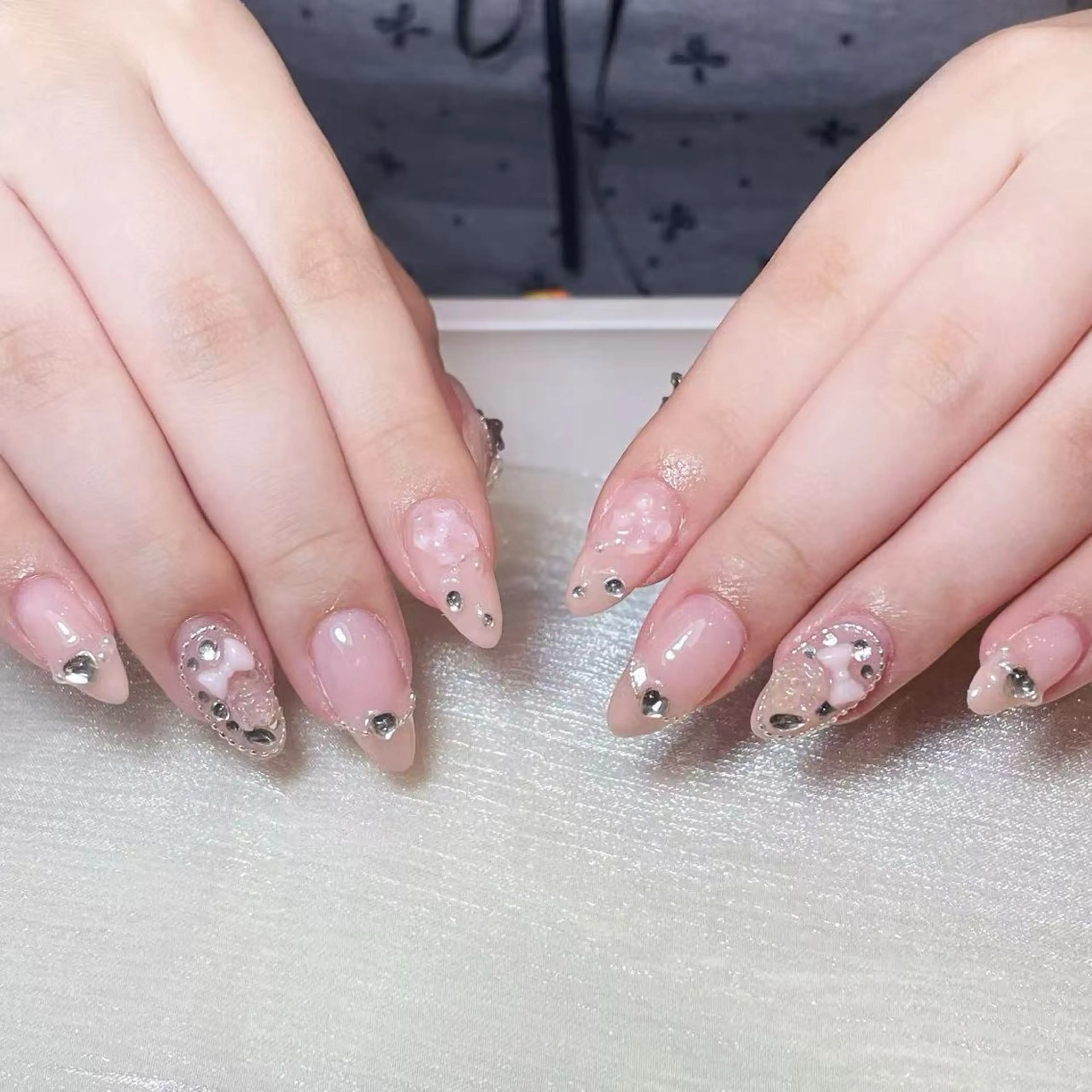 ネイル ハンドネイル ハンドケア DEMAIN- 🕊️のネイルデザイン