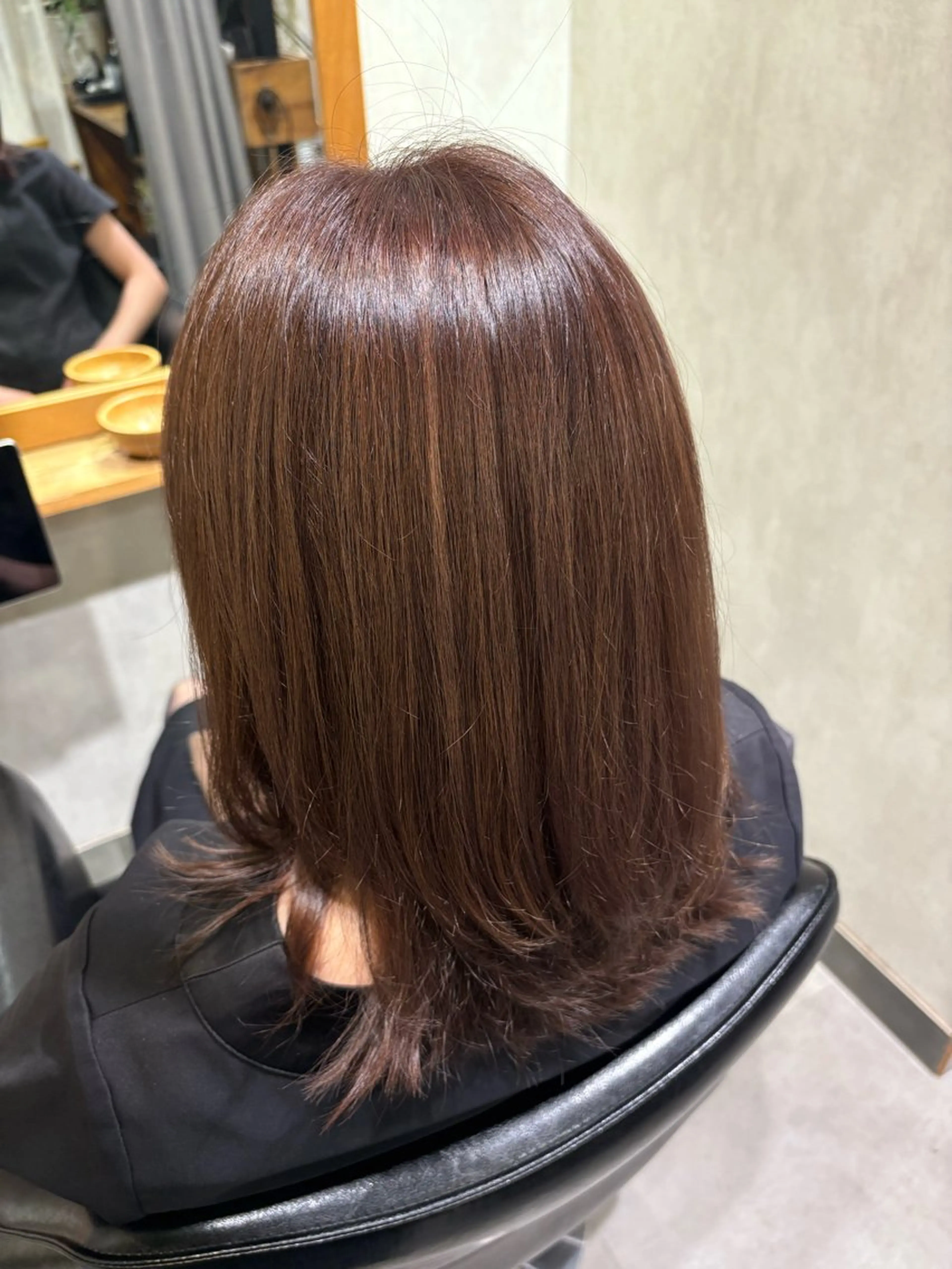 カラー ヘアカラー 佐藤 菜緒のヘアスタイル