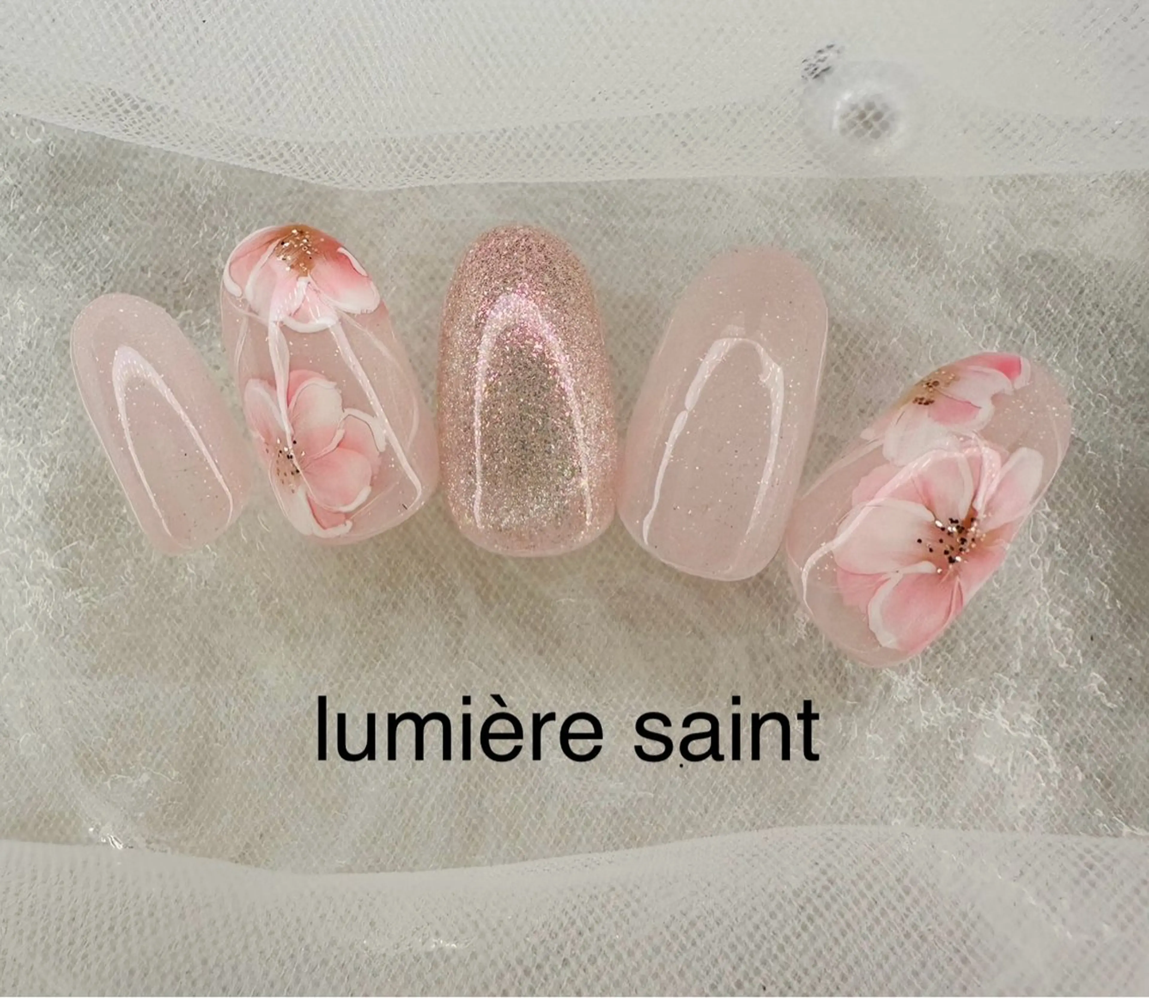 ネイル lumière saintenailのネイルデザイン