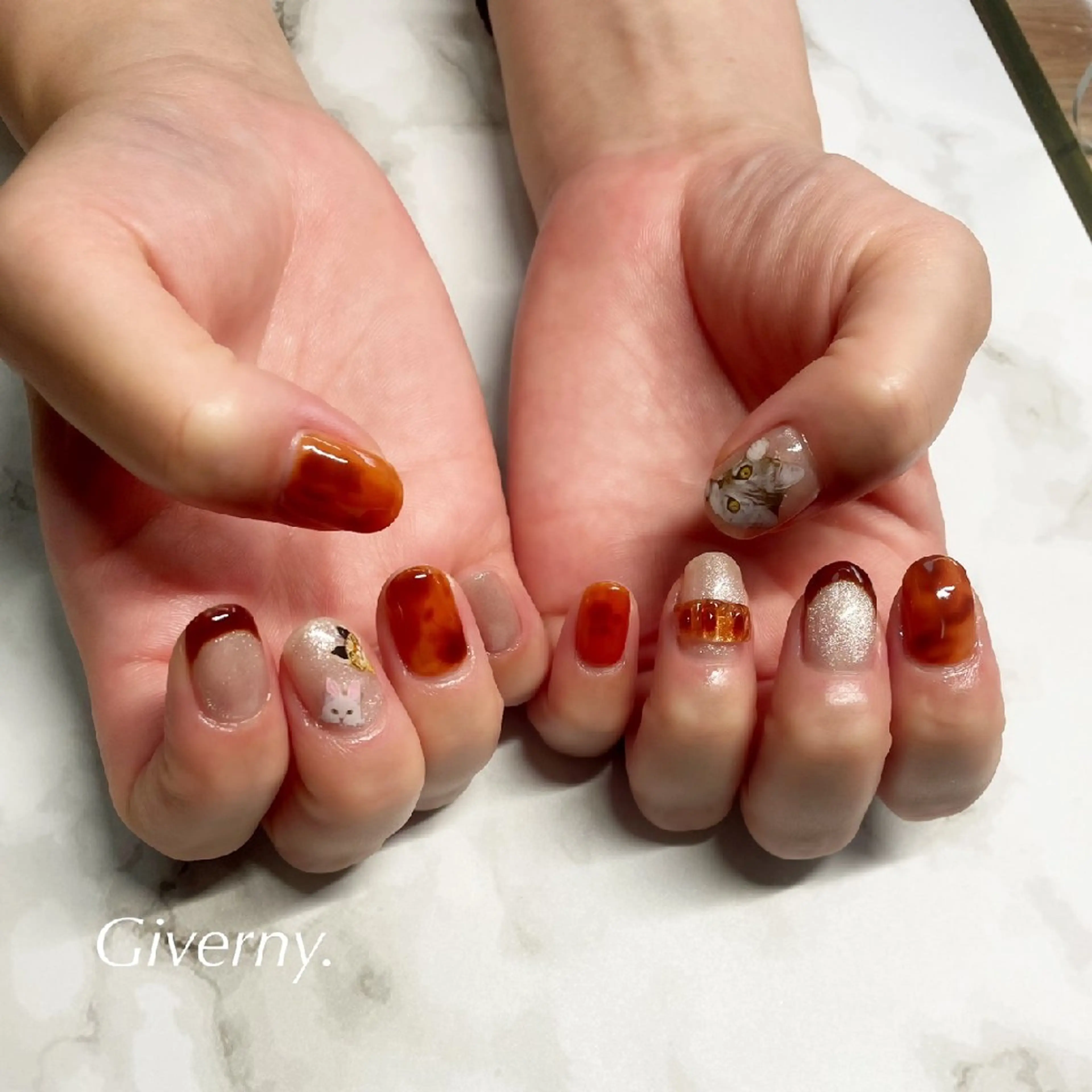 ネイル べっ甲ネイル ハンドネイル Giverny .のネイルデザイン