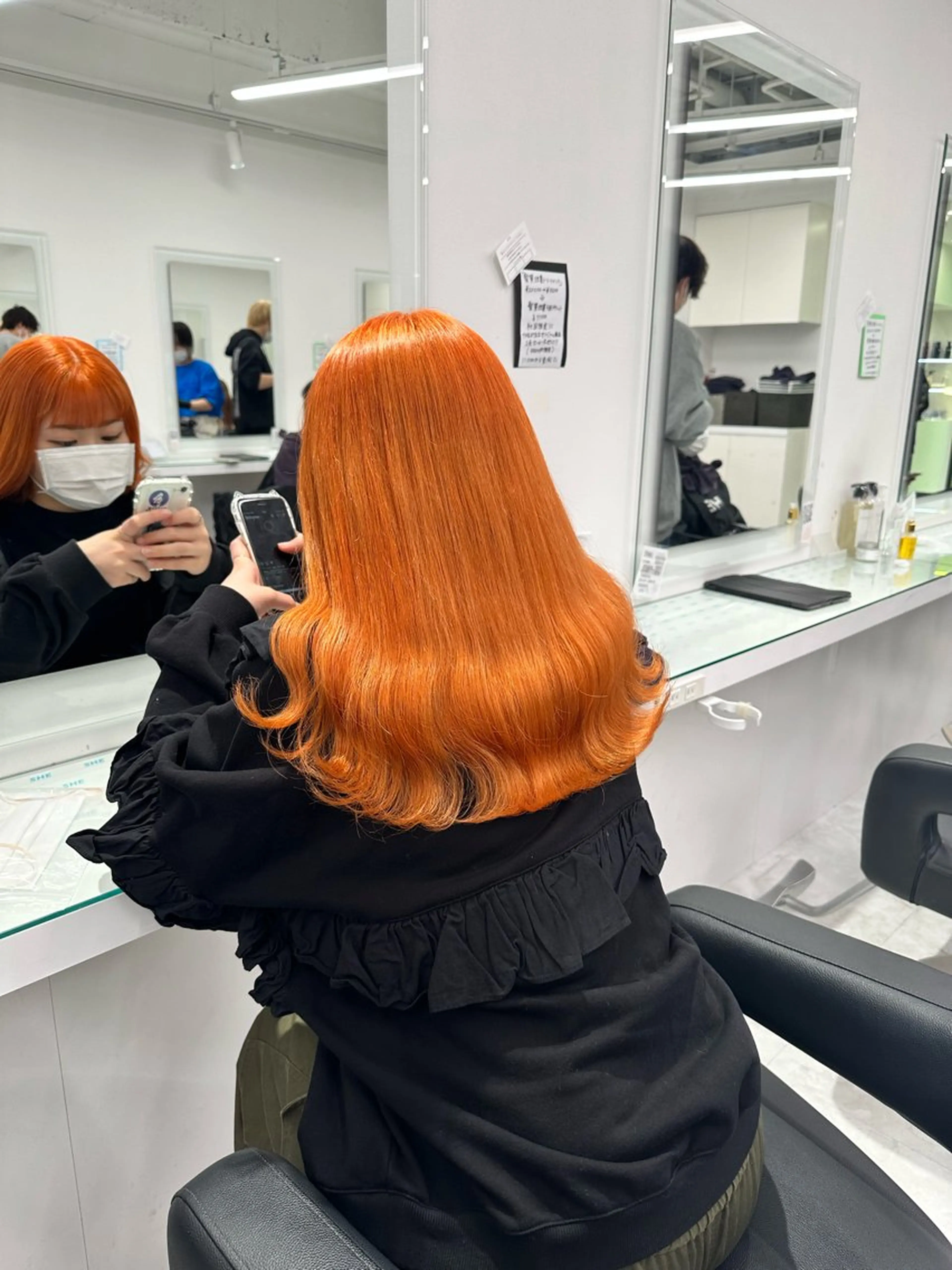 ロング カラー 🩷暖色カラー🩷 BONのヘアスタイル