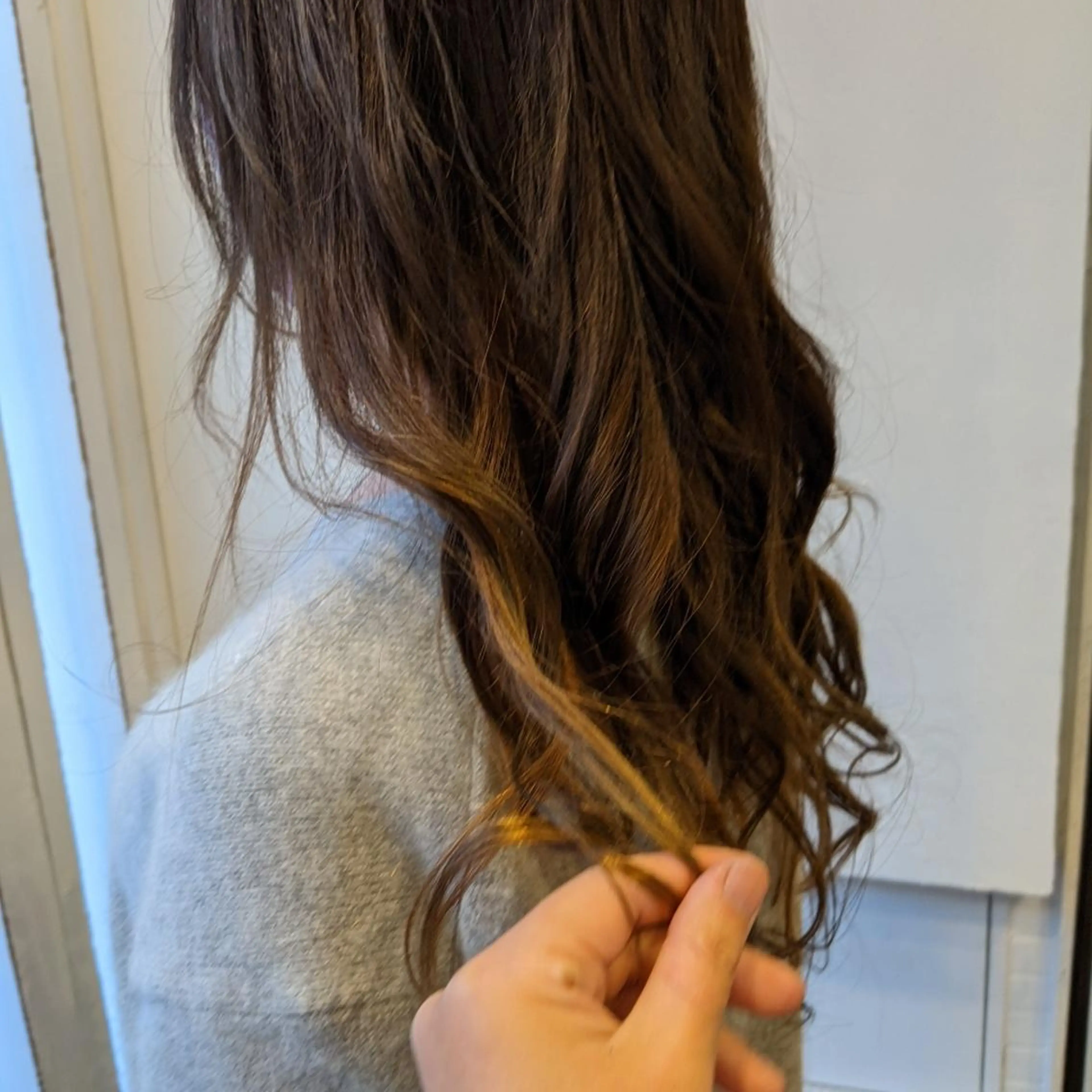 ロング カラー ブリーチ インナーカラー ブリーチなしカラー 髪質改善アンブリーチ 店長みやけななのヘアスタイル