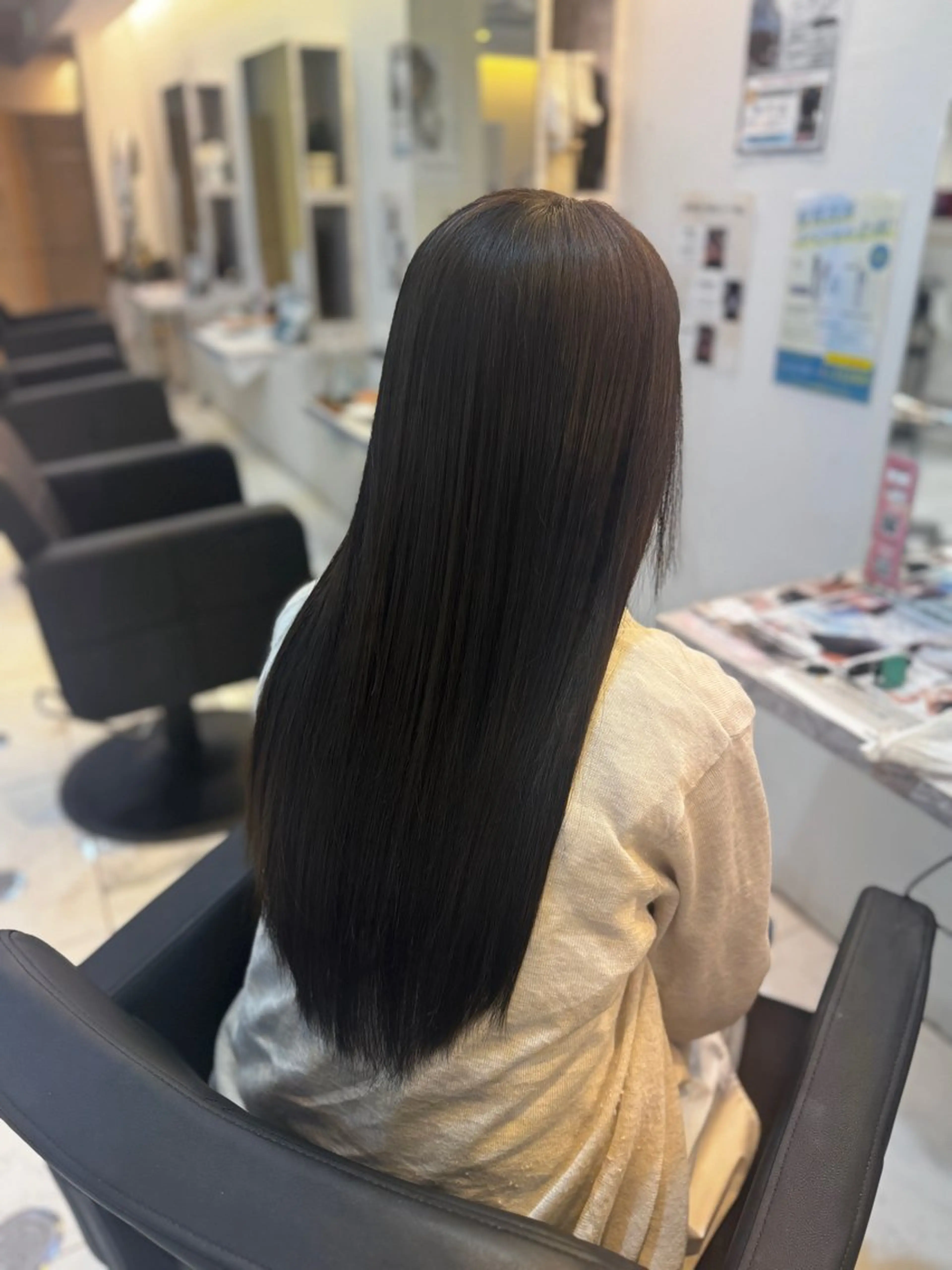 ロング カラー ヘアカラー Lee四ツ橋 Sakuraのヘアスタイル