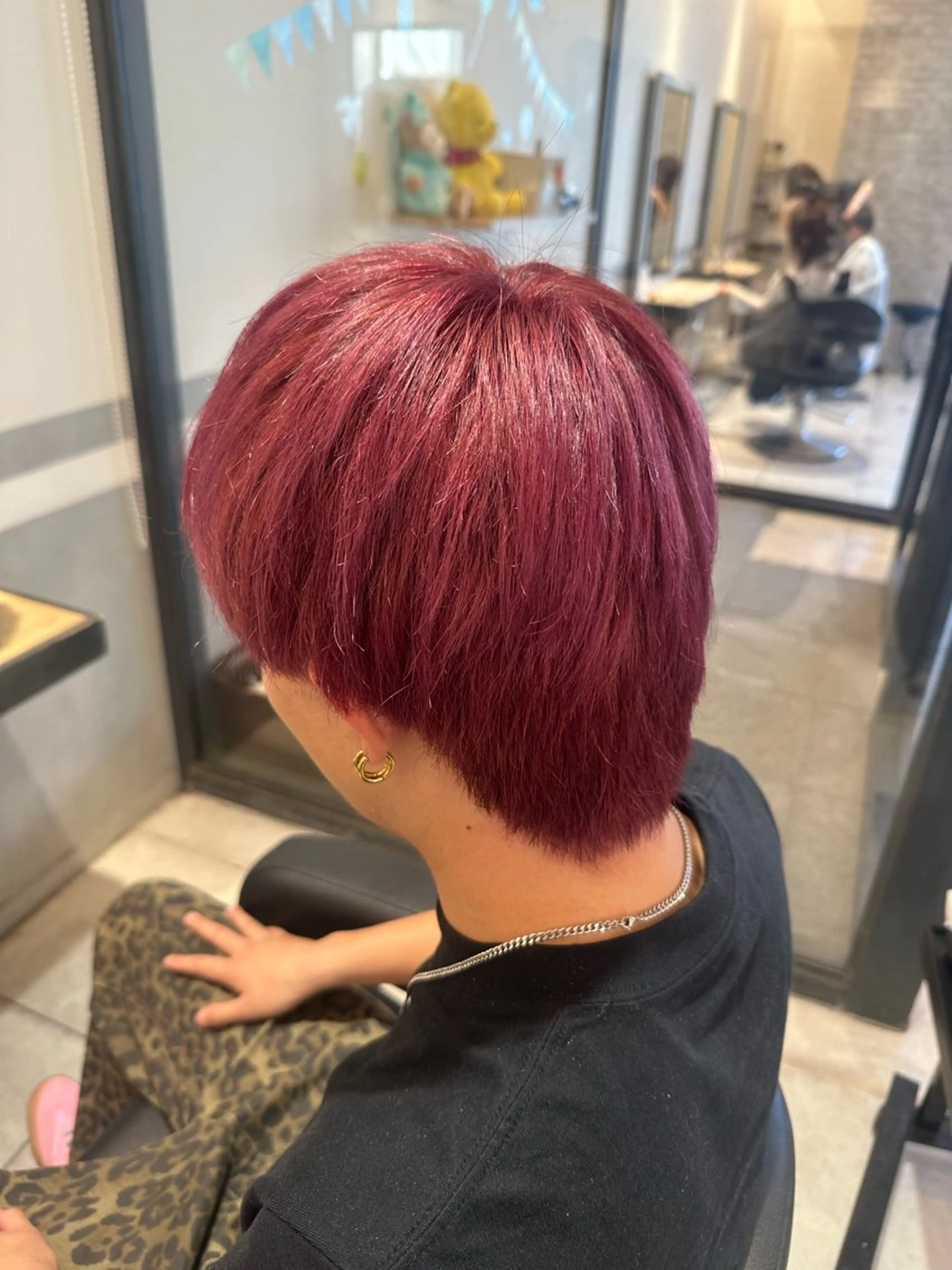カラー ブリーチ ピンクカラー フクイ ミユのヘアスタイル