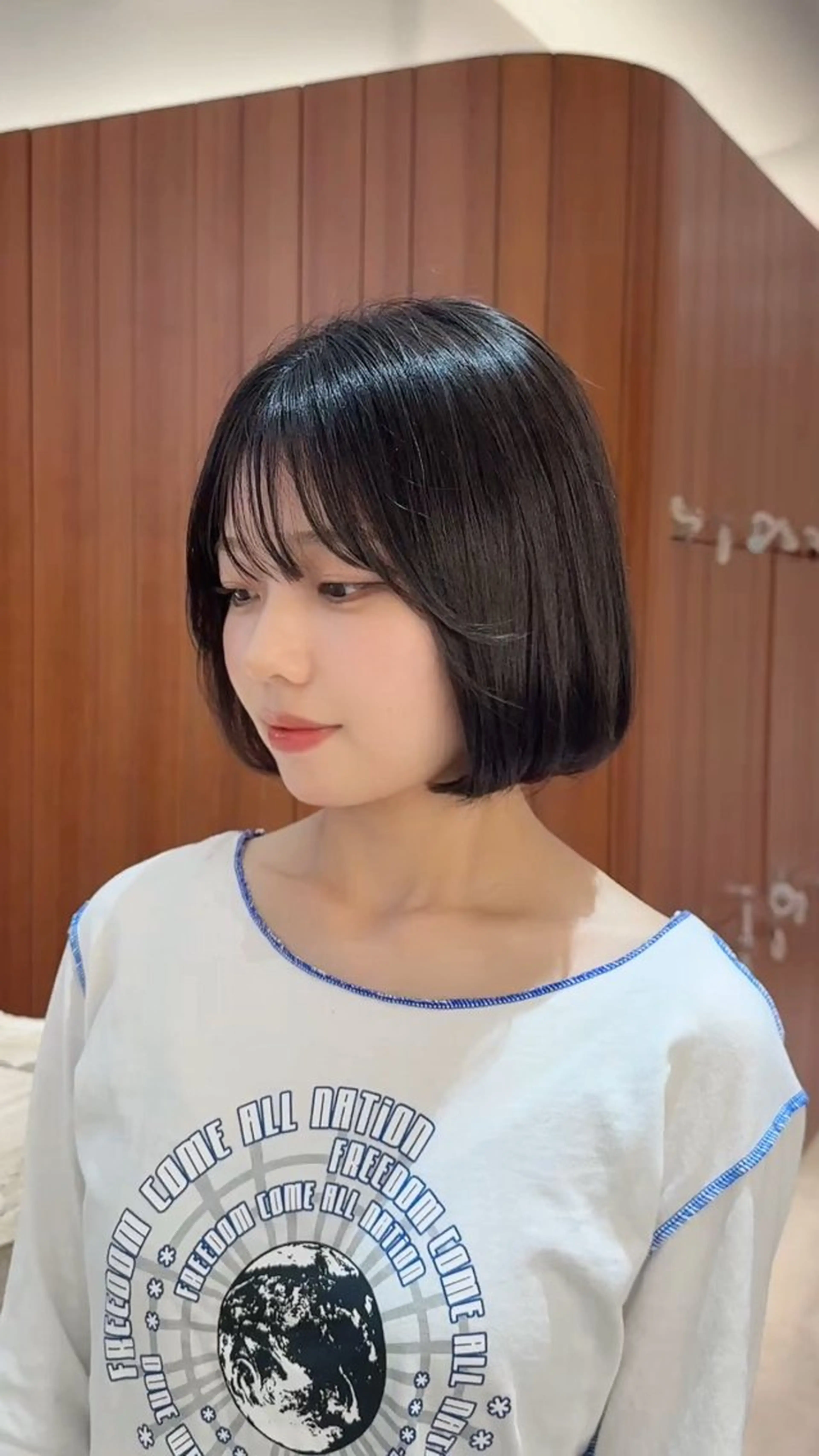 ミディアム カラー 切りっぱなしボブ ショートボブ ボブレイヤー 透明感カラー ボブ カット ヘアカラー トリートメント 渋谷ボブ/レイヤー ボブ田中航平のヘアスタイル