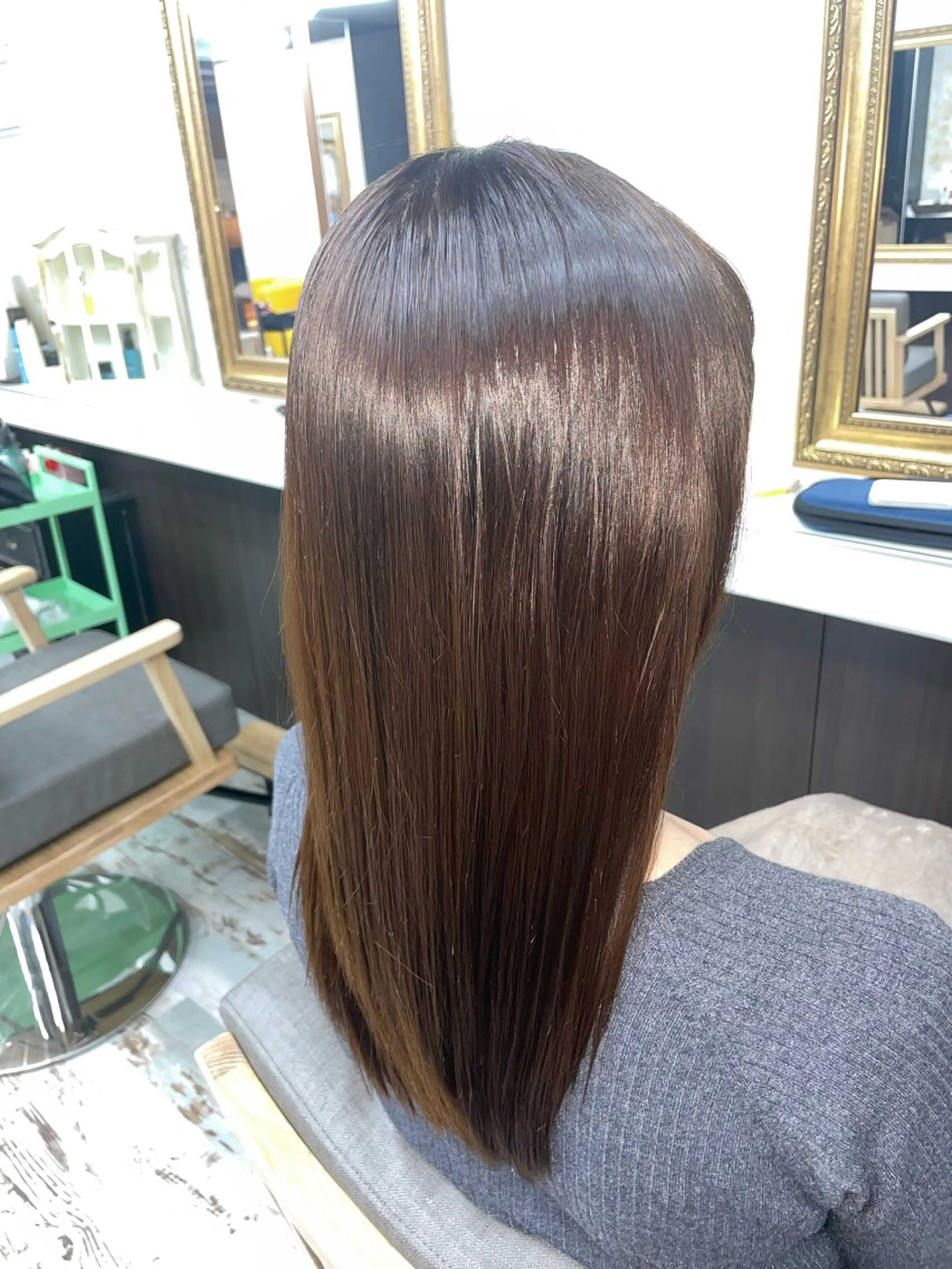 ロング カット 佐藤 亮のヘアスタイル