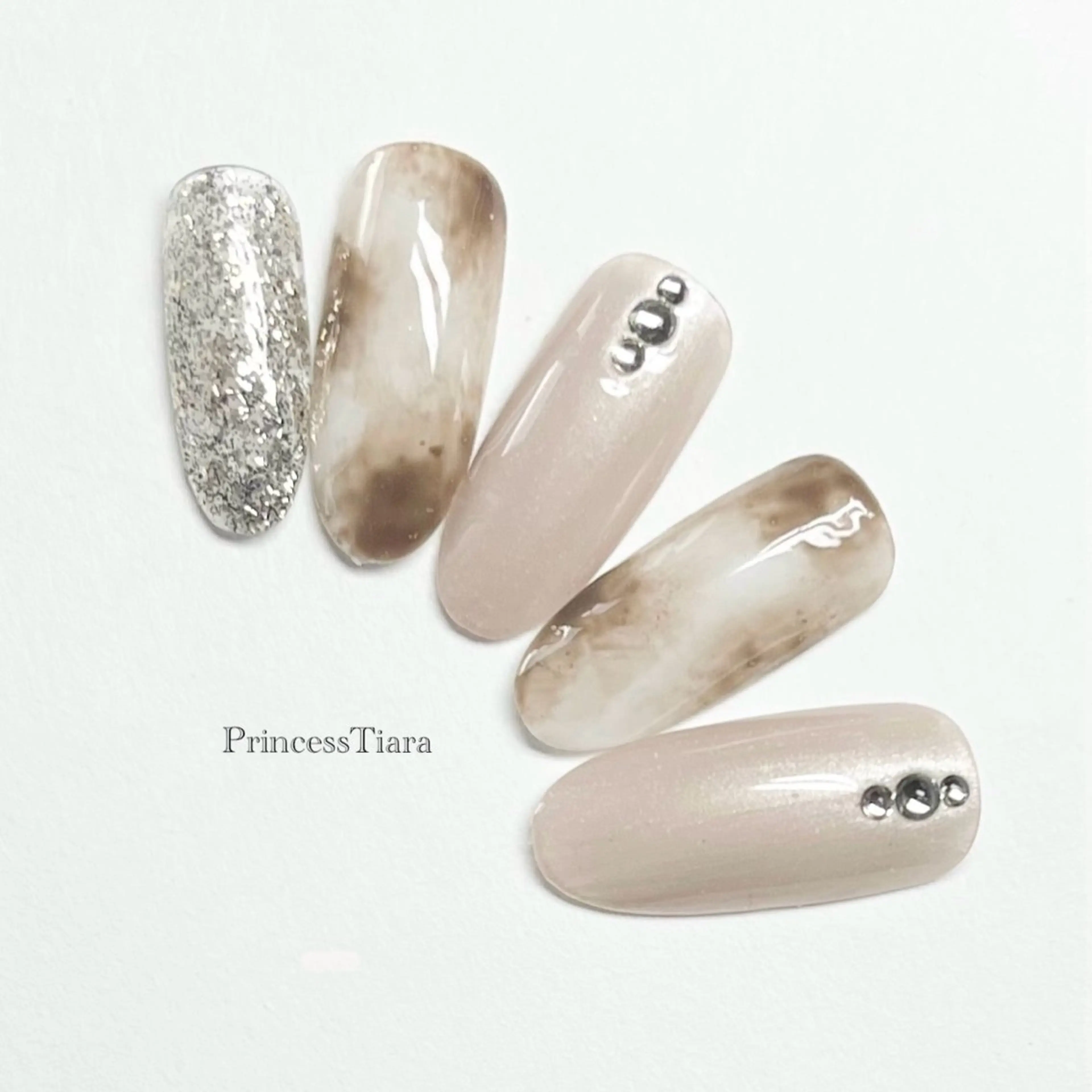 ネイル Grantulle nailのネイルデザイン