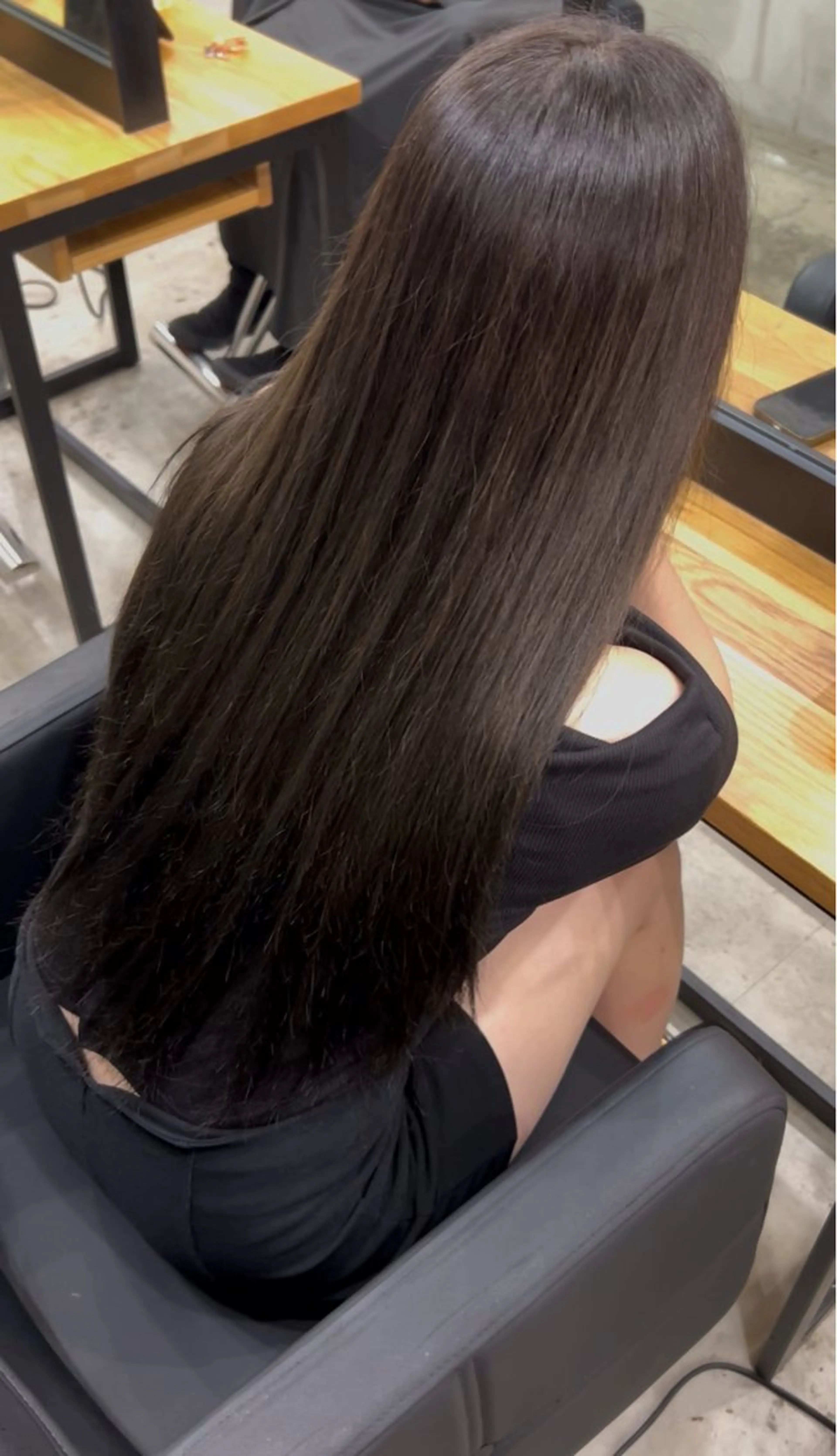 ✅56off❕艶カラー＋2stepトリートメントの写真