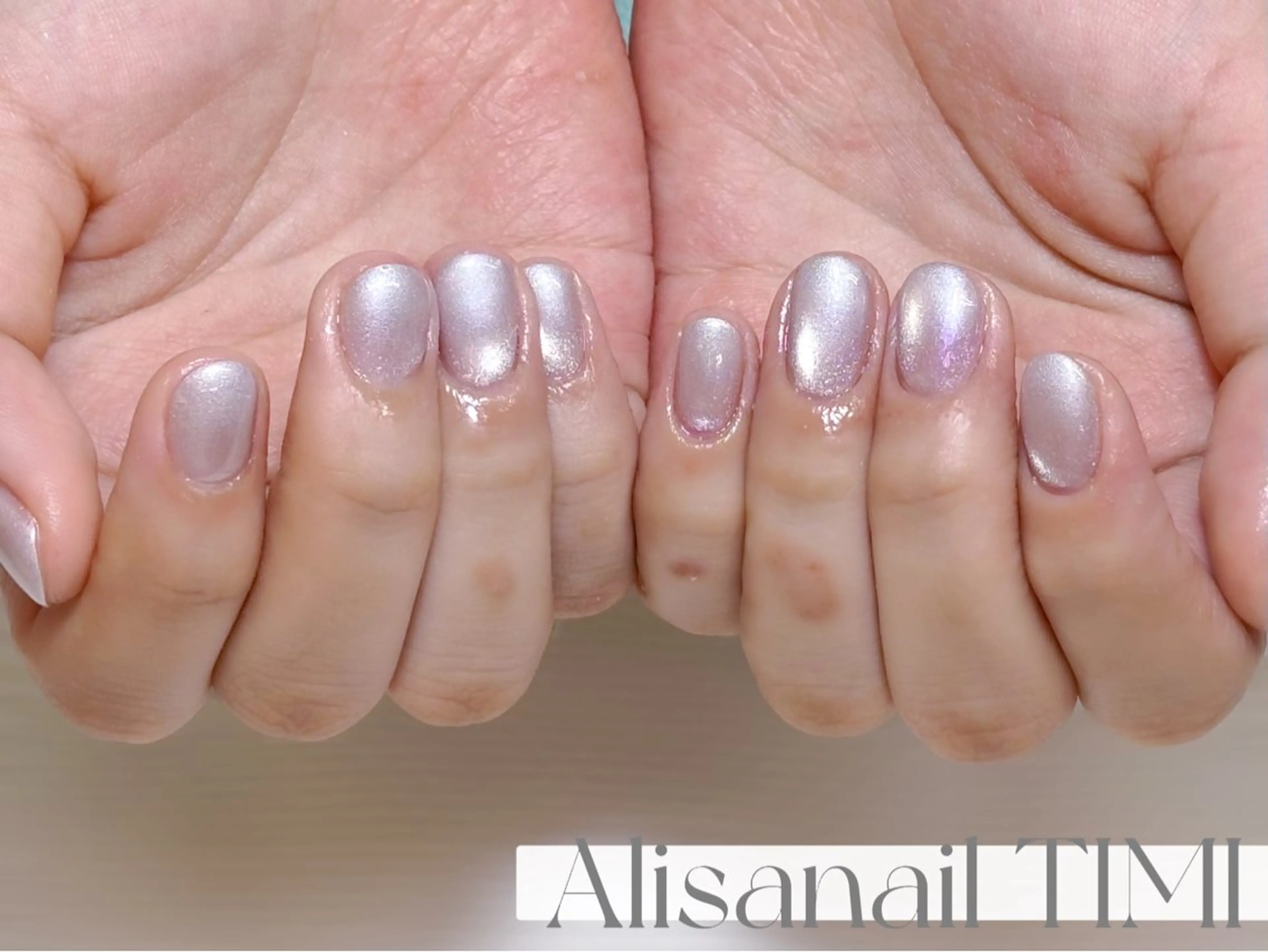 ネイル マグネットネイル マグネットワンカラー ワンカラーネイル ハンドネイル Alisa nail Timiのネイルデザイン