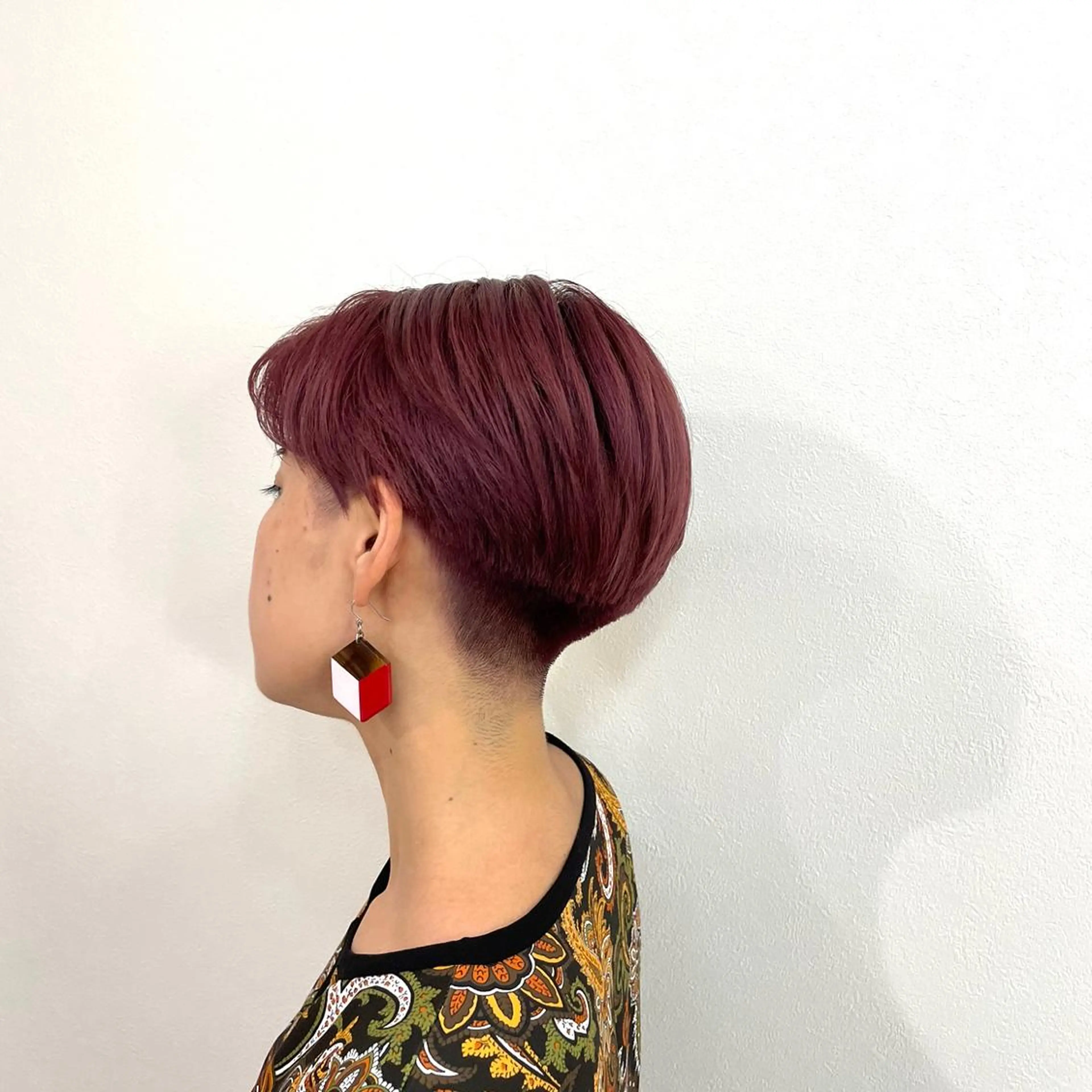 ショート カラー 関野 大悟のヘアスタイル