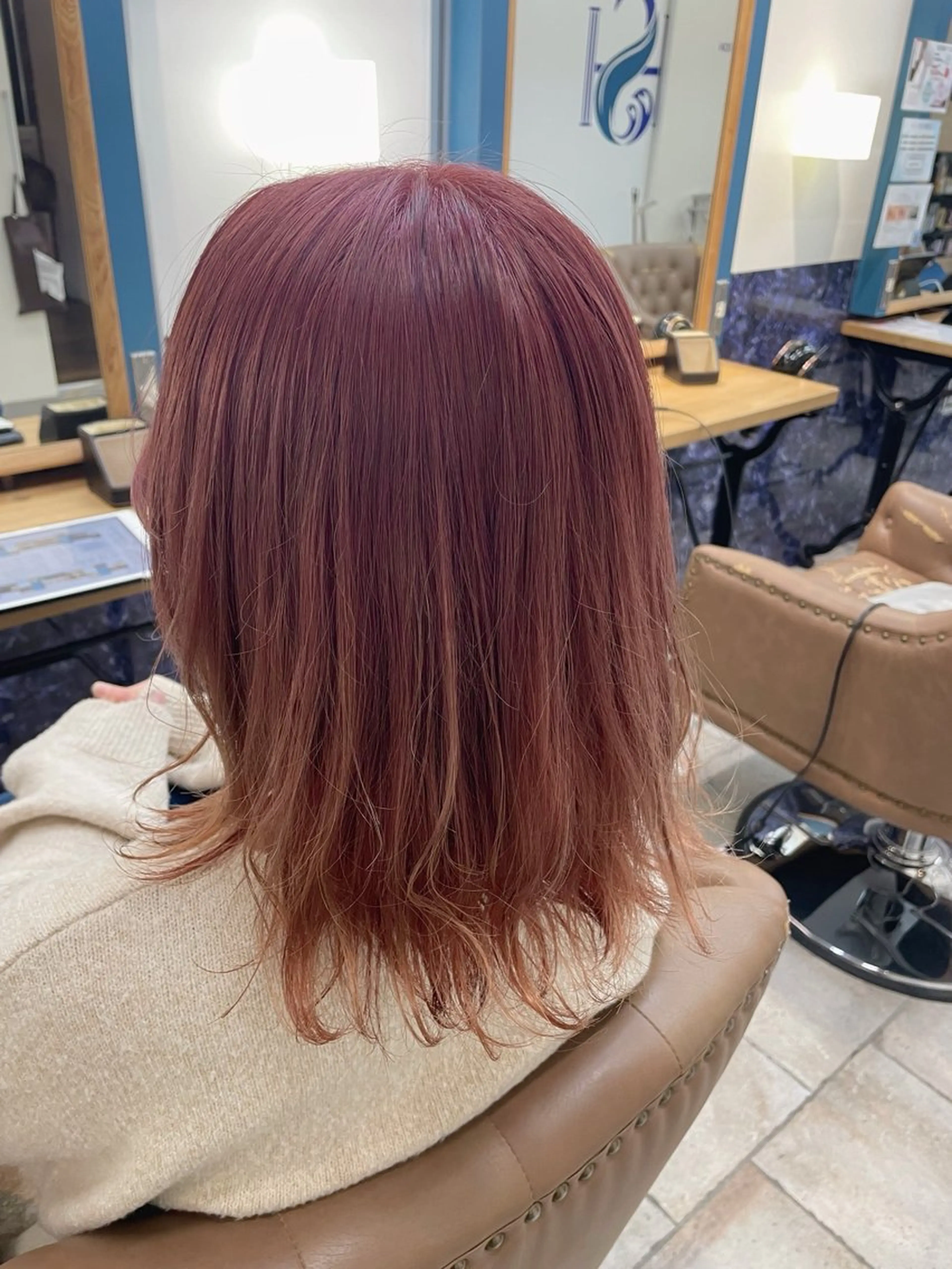 ミディアム カラー ブリーチ ピンクカラー Signhair所属・🍒新家 さくら🍒のヘアスタイル